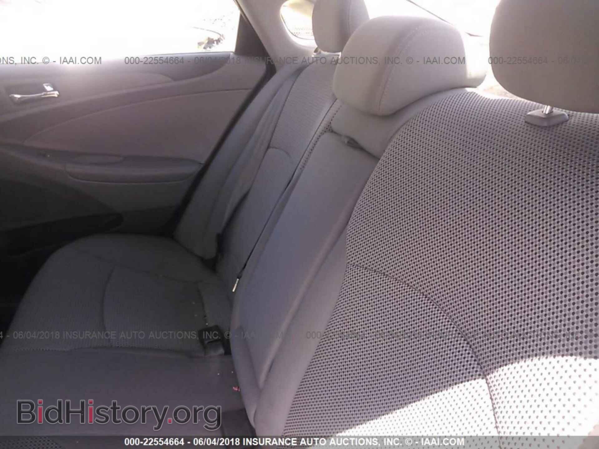 2012 Hyundai Sonata - VIN: 5NPEB4AC1CH392221 - Фото 8