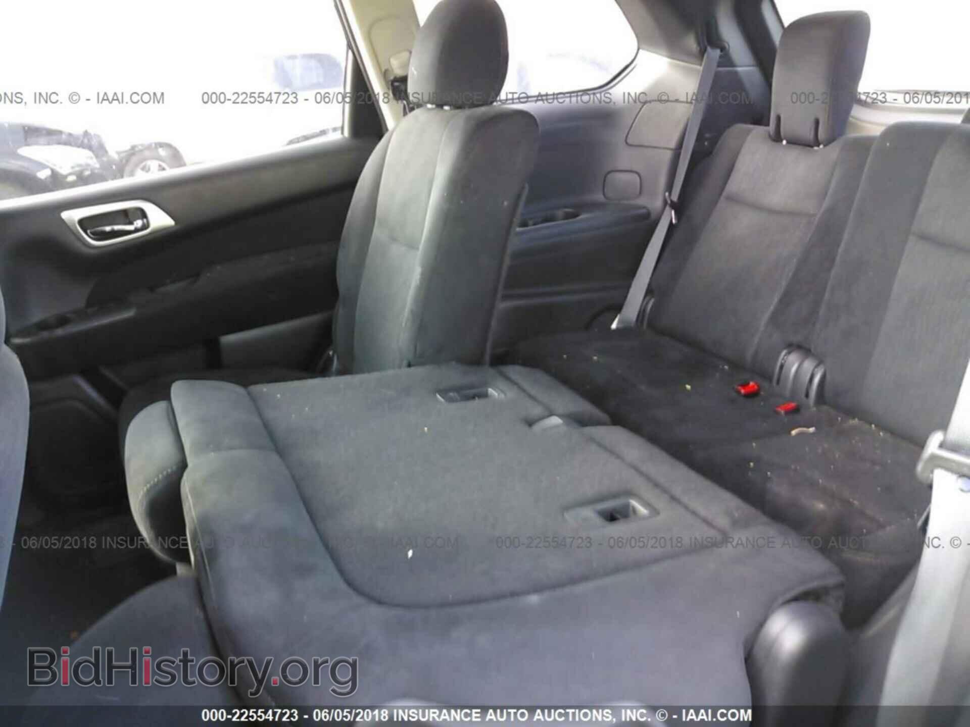 2015 Nissan Pathfinder - VIN: 5N1AR2MNXFC706973 - Фото 8