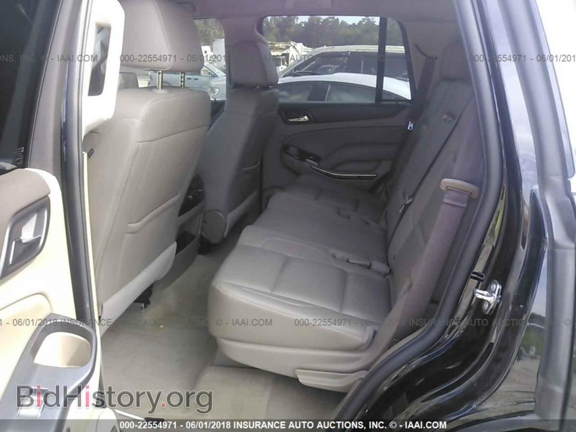 2017 Gmc Yukon - VIN: 1GKS1BKCXHR160536 - Фото 8