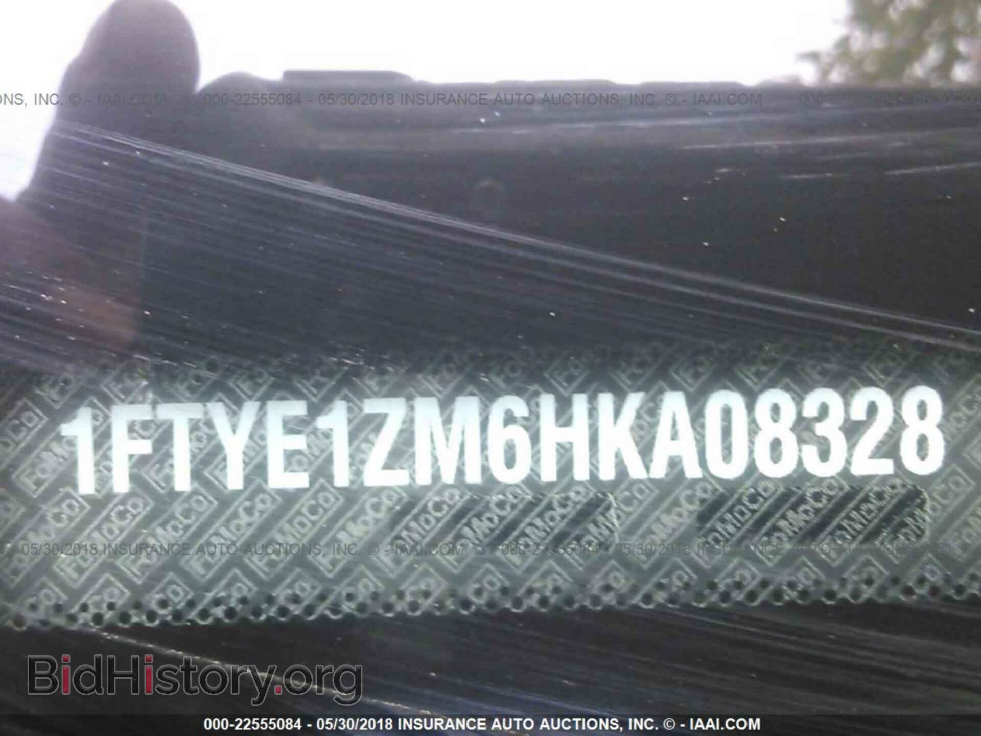2017 Ford Transit - VIN: 1FTYE1ZM6HKA08328 - Photo 9