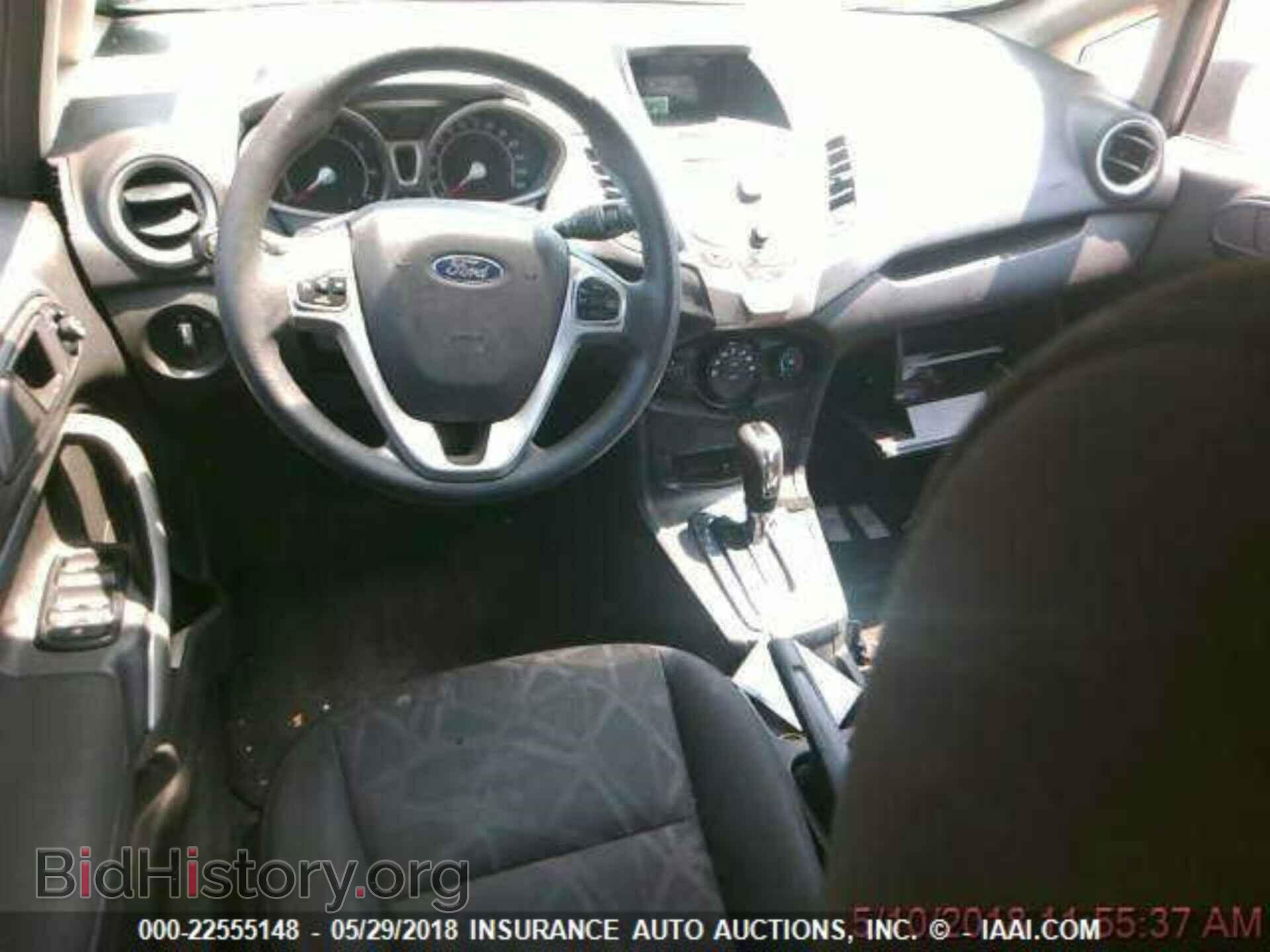 2012 Ford Fiesta - VIN: 3FADP4EJ5CM117523 - Photo 4