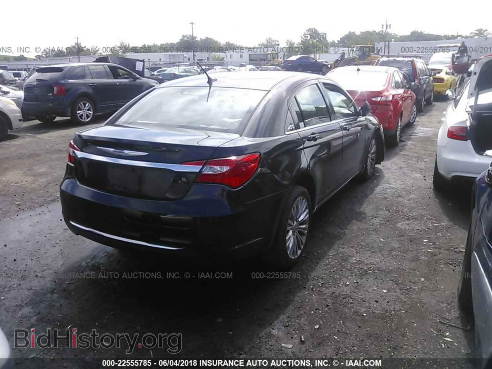 2012 Chrysler 200 - VIN: 1C3CCBAB8CN149719 - Фото 4