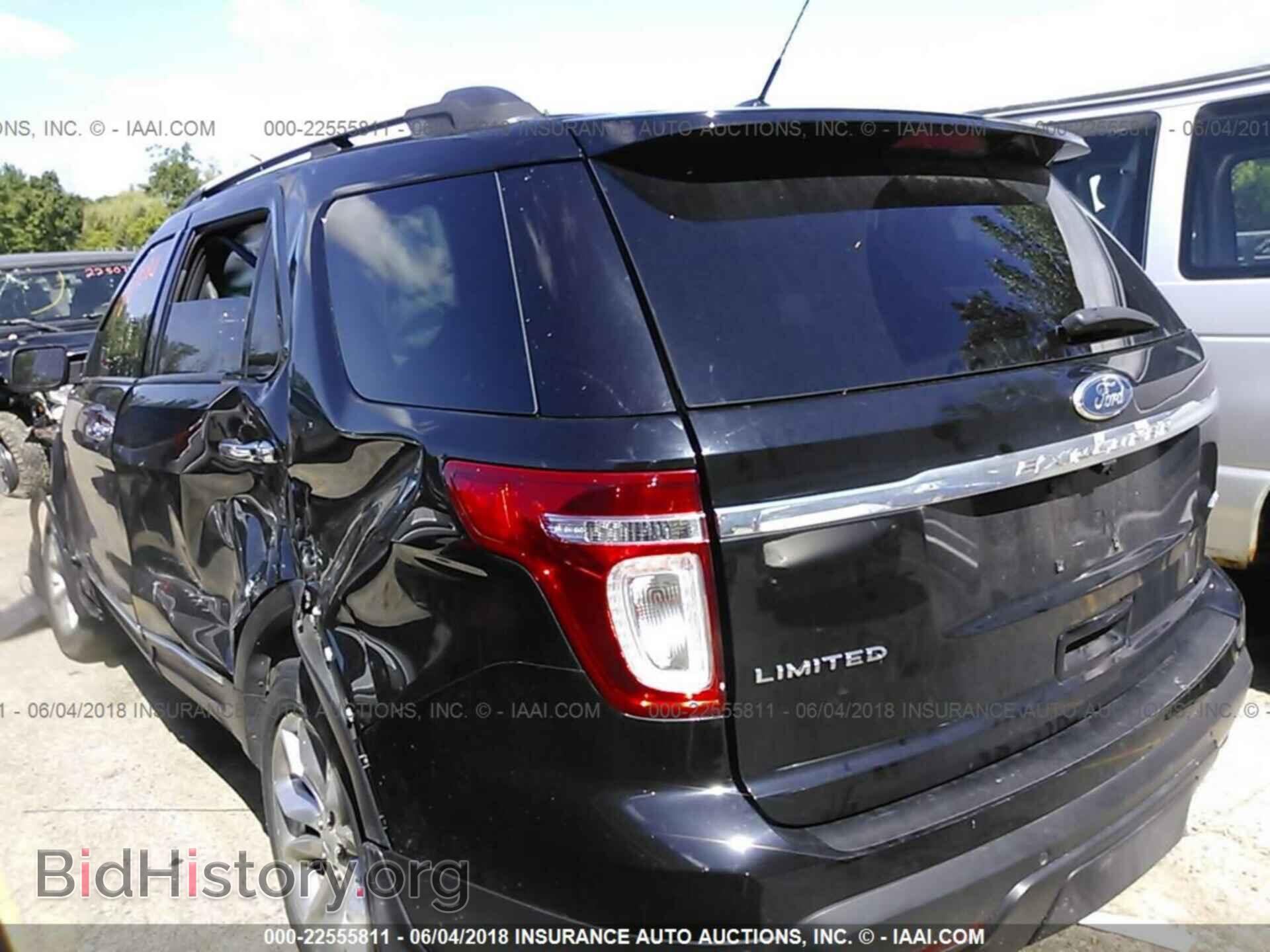 2012 Ford Explorer - VIN: 1FMHK8F82CGA02655 - Photo 3