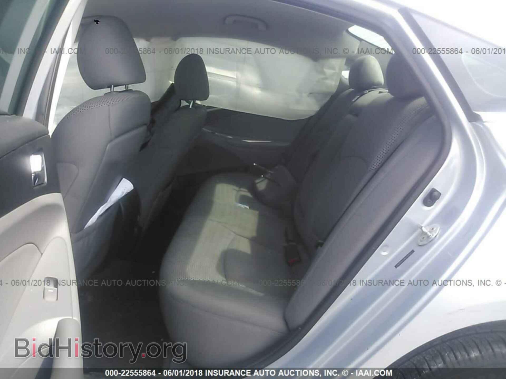 2012 Hyundai Sonata - VIN: 5NPEB4AC8CH381569 - Фото 8