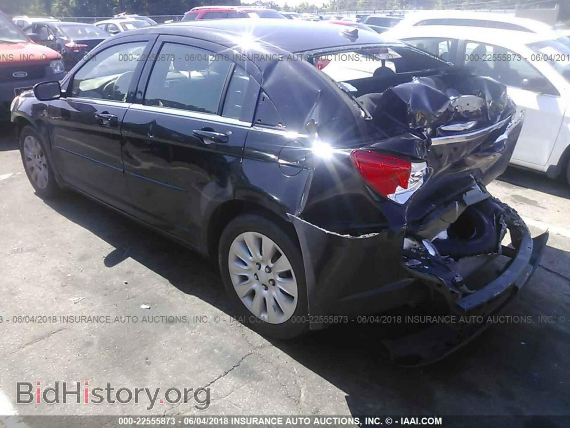 2012 Chrysler 200 - VIN: 1C3CCBABXCN246663 - Photo 3
