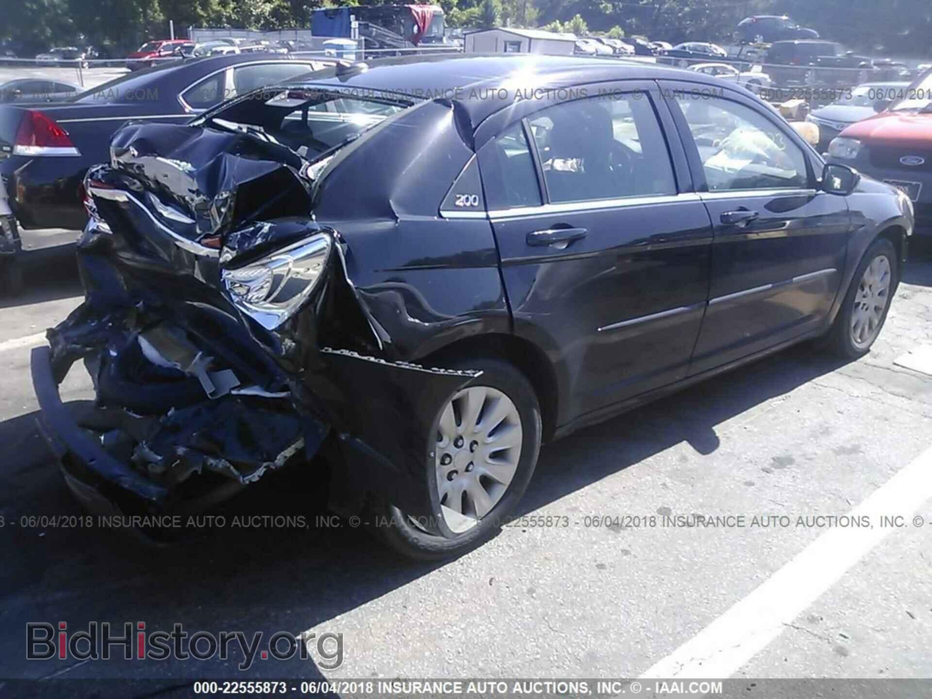 2012 Chrysler 200 - VIN: 1C3CCBABXCN246663 - Photo 4