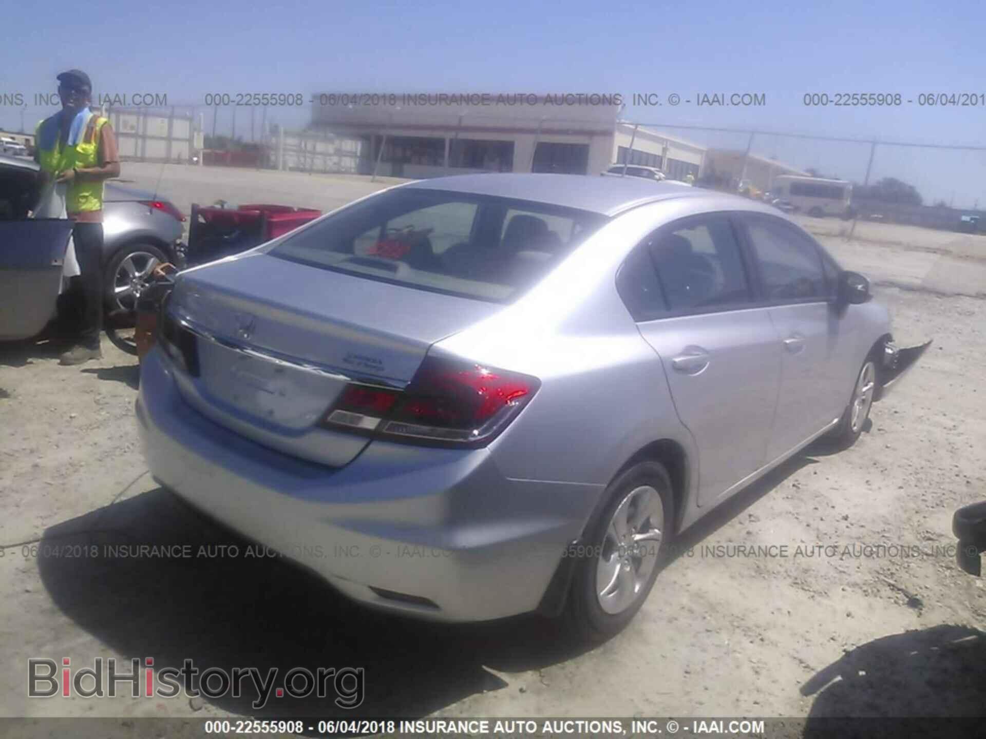 2013 Honda Civic - VIN: 19XFB2F51DE034366 - Фото 4