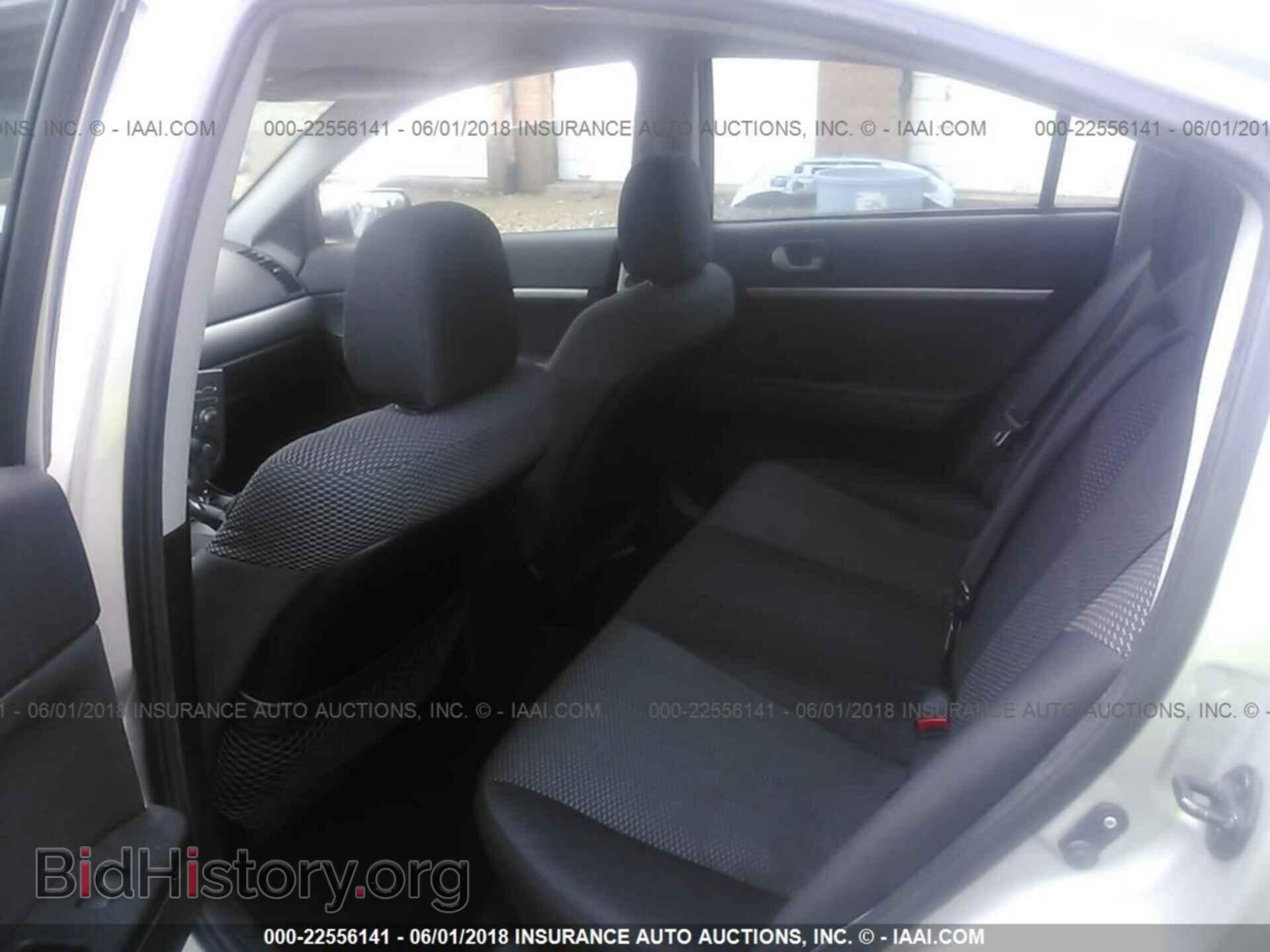 2012 Mitsubishi Galant - VIN: 4A32B2FF2CE017039 - Photo 8