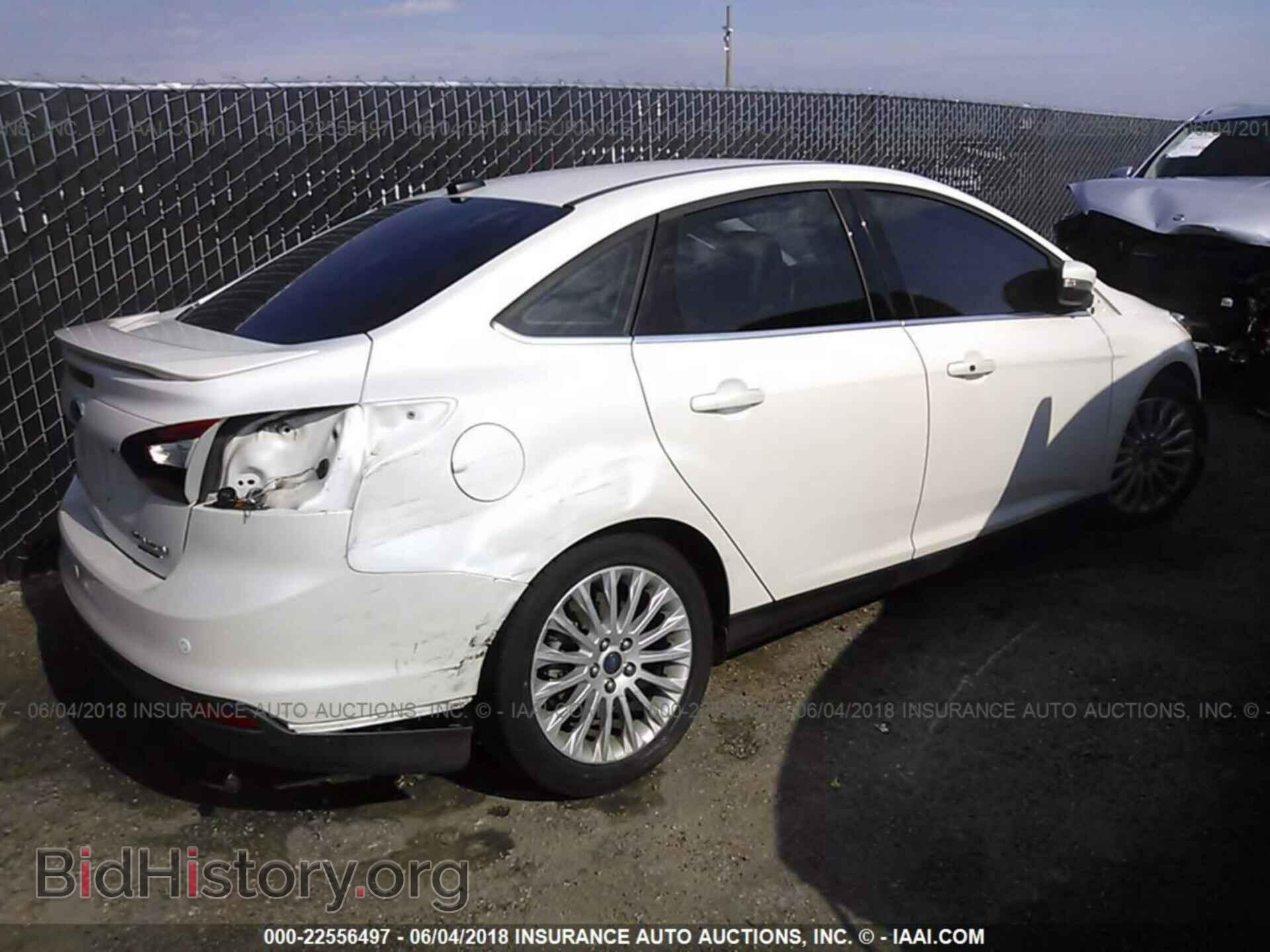 2012 Ford Focus - VIN: 1FAHP3J23CL476252 - Photo 4