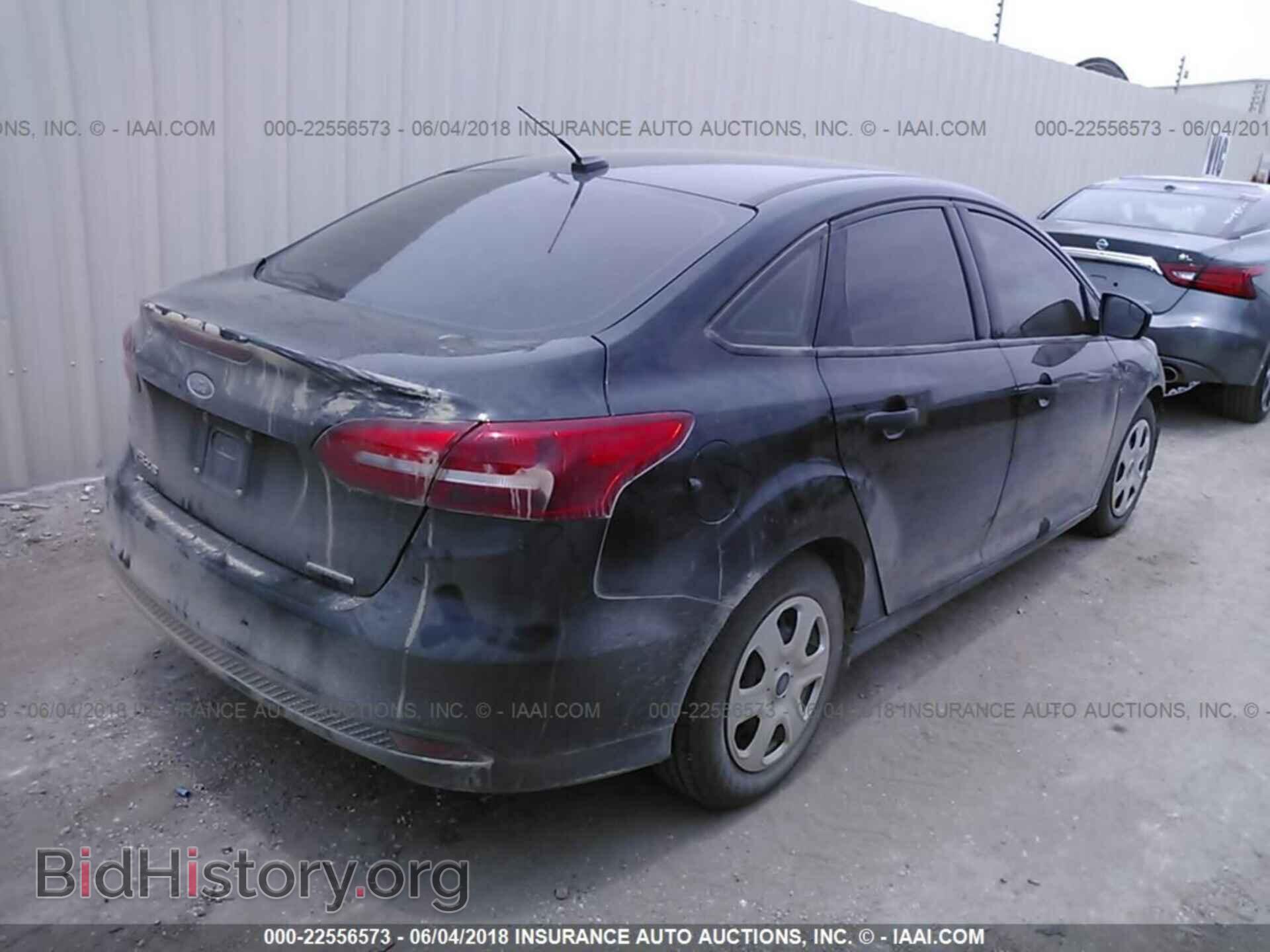 2016 Ford Focus - VIN: 1FADP3E27GL387315 - Фото 4