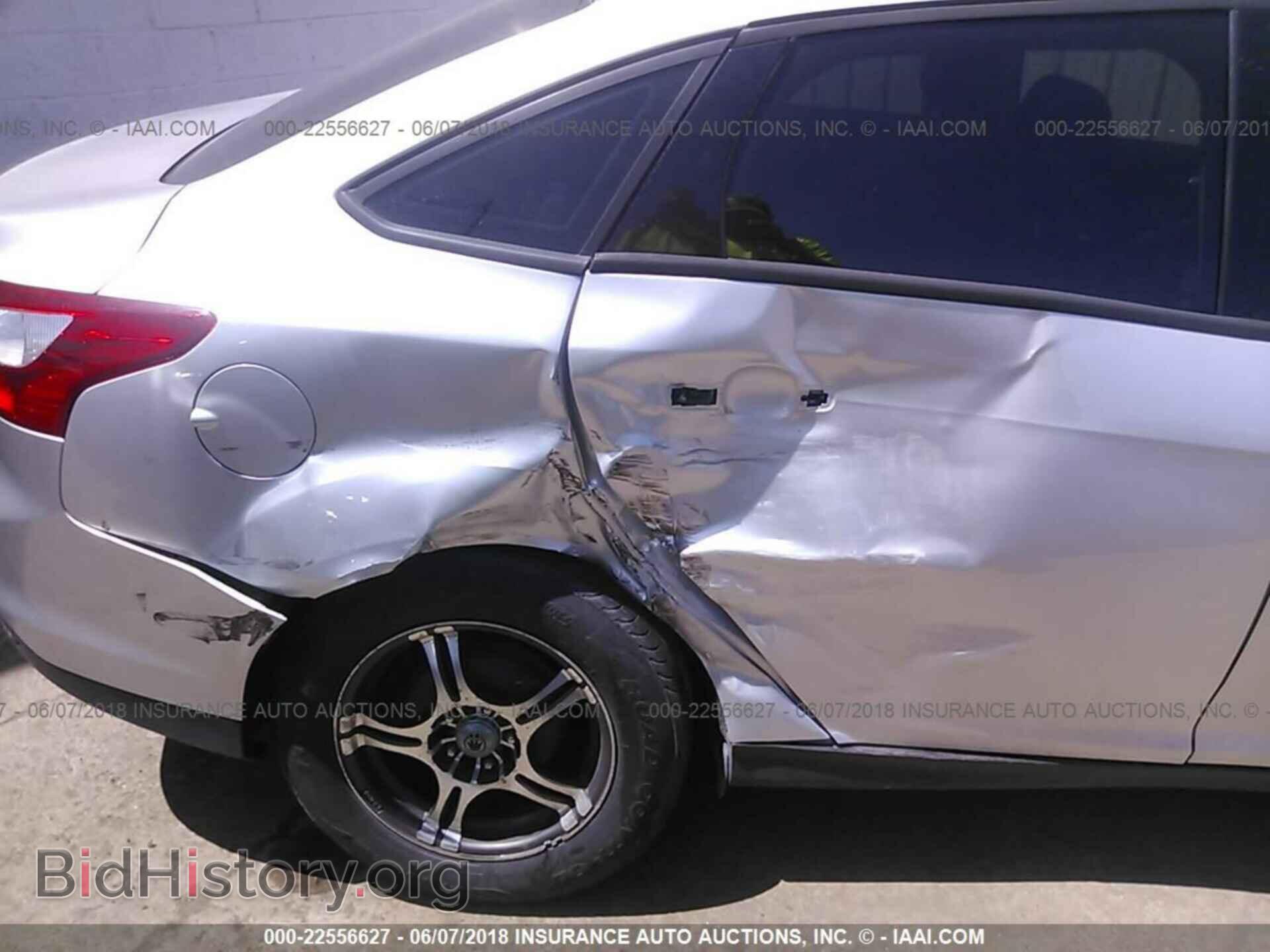 2012 Ford Focus - VIN: 1FAHP3F28CL236302 - Фото 6