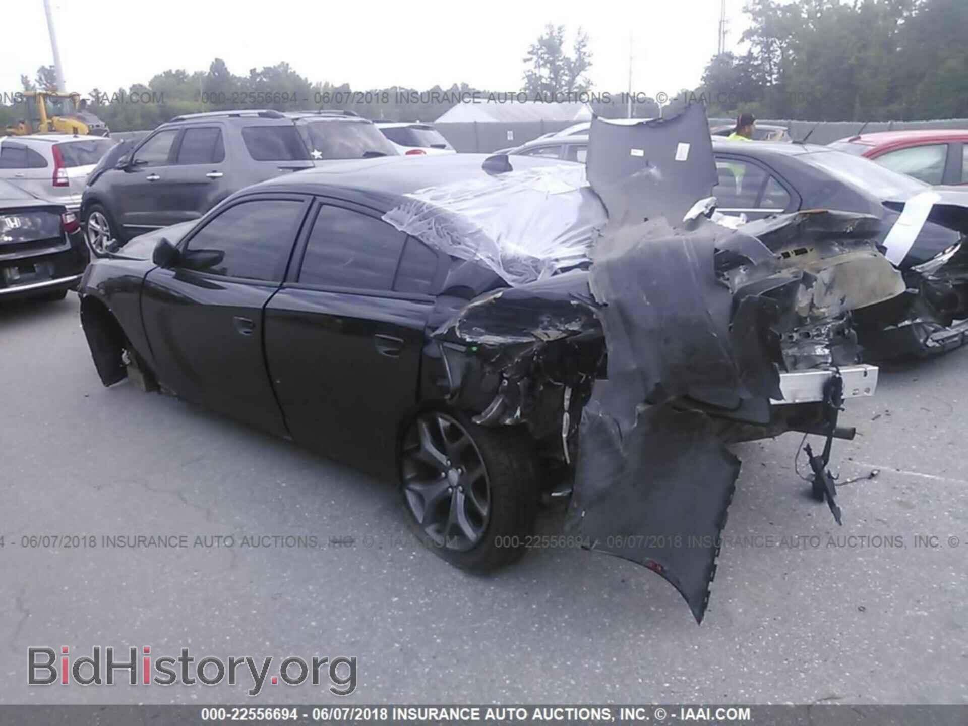 2015 Dodge Charger - VIN: 2C3CDXHG3FH907989 - Фото 3