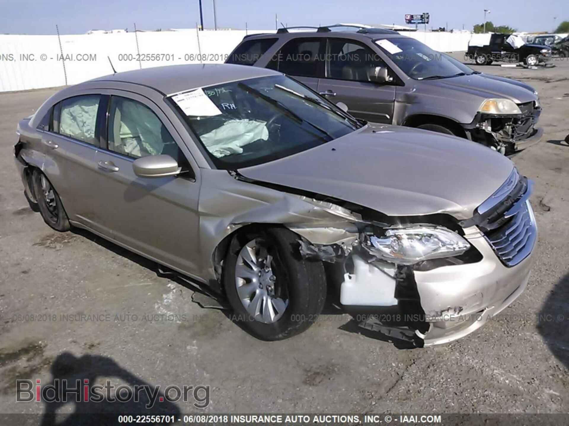 Photo 1C3CCBAB2EN140811 - Chrysler 200 2014