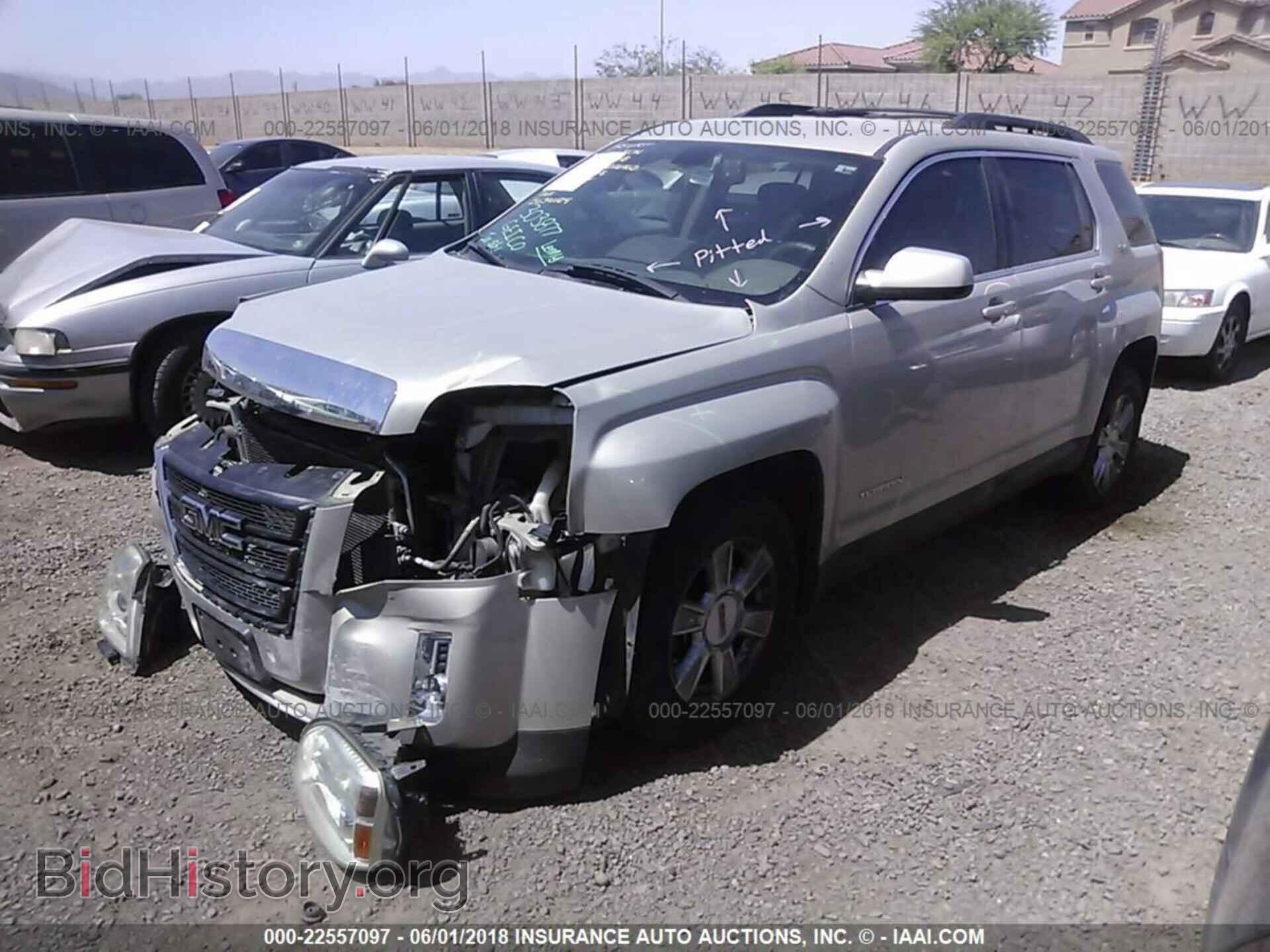 2011 Gmc Terrain - VIN: 2CTFLREC3B6391104 - Фото 2