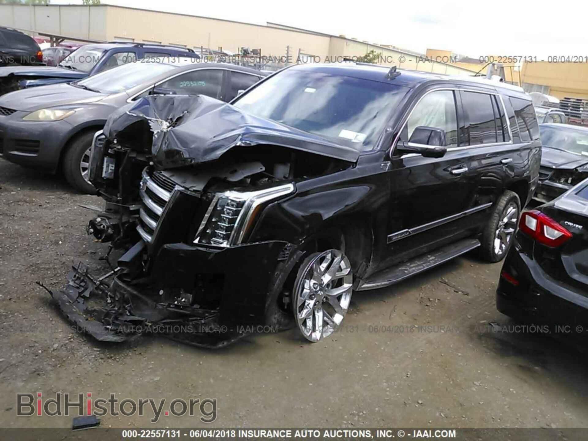 2016 Cadillac Escalade - VIN: 1GYS4CKJ2GR466226 - Фото 2