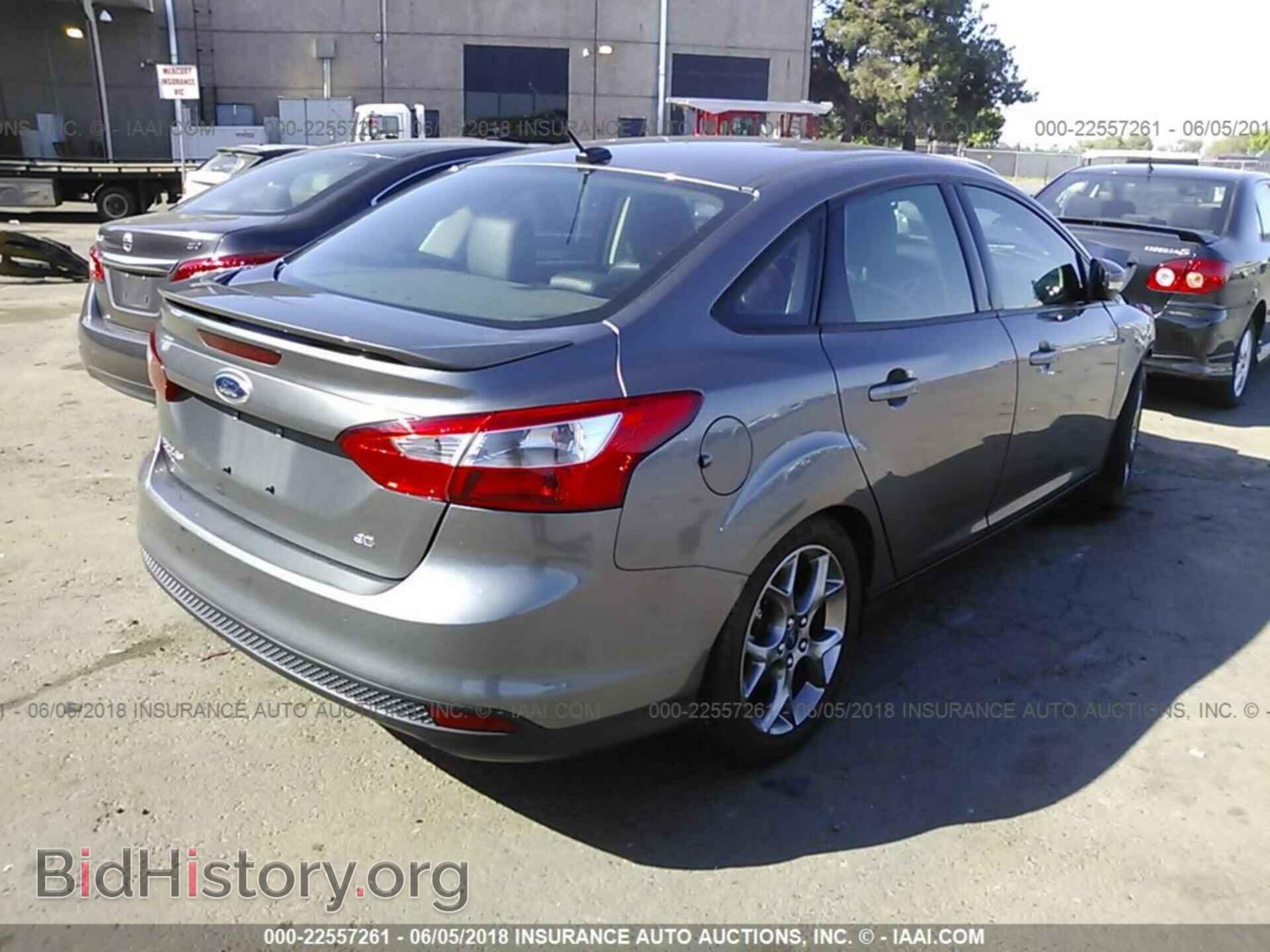 2014 Ford Focus - VIN: 1FADP3F28EL312134 - Фото 4