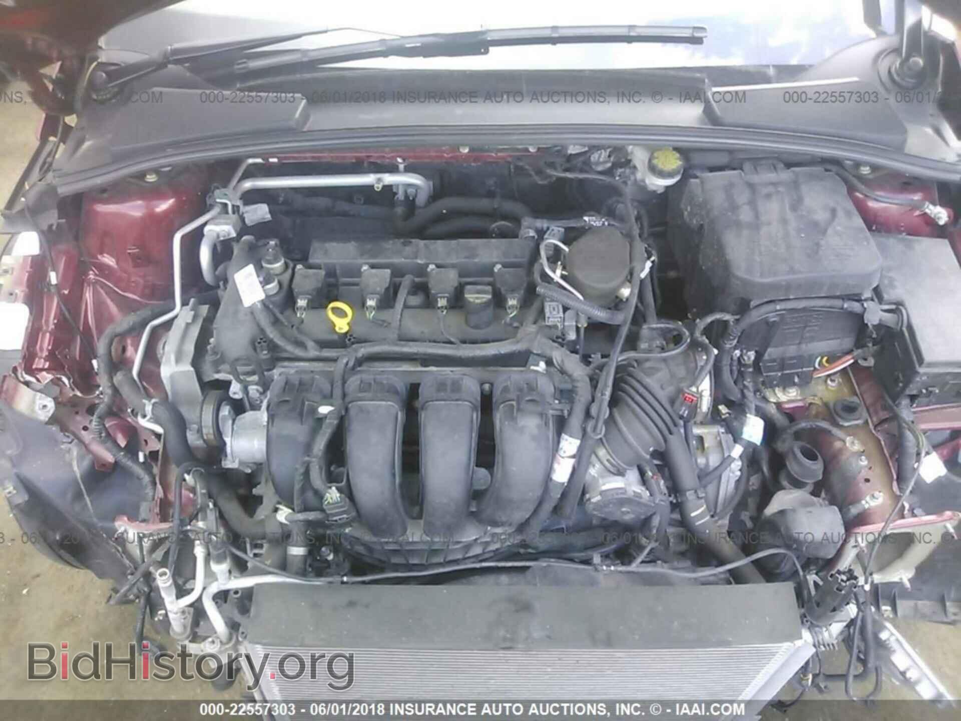 2016 Ford Focus - VIN: 1FADP3F25GL252218 - Photo 10