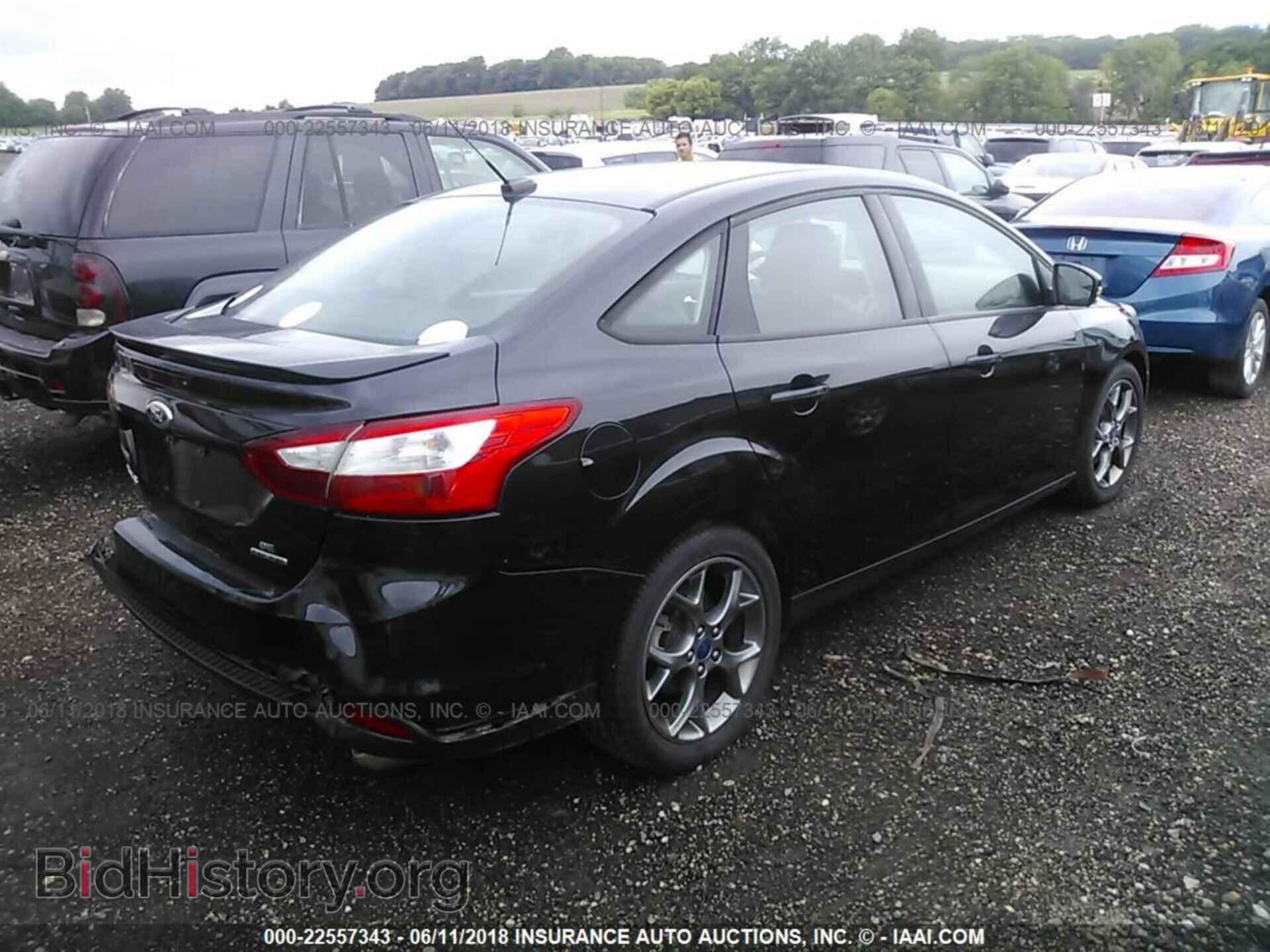 2013 Ford Focus - VIN: 1FADP3F28DL188073 - Фото 4
