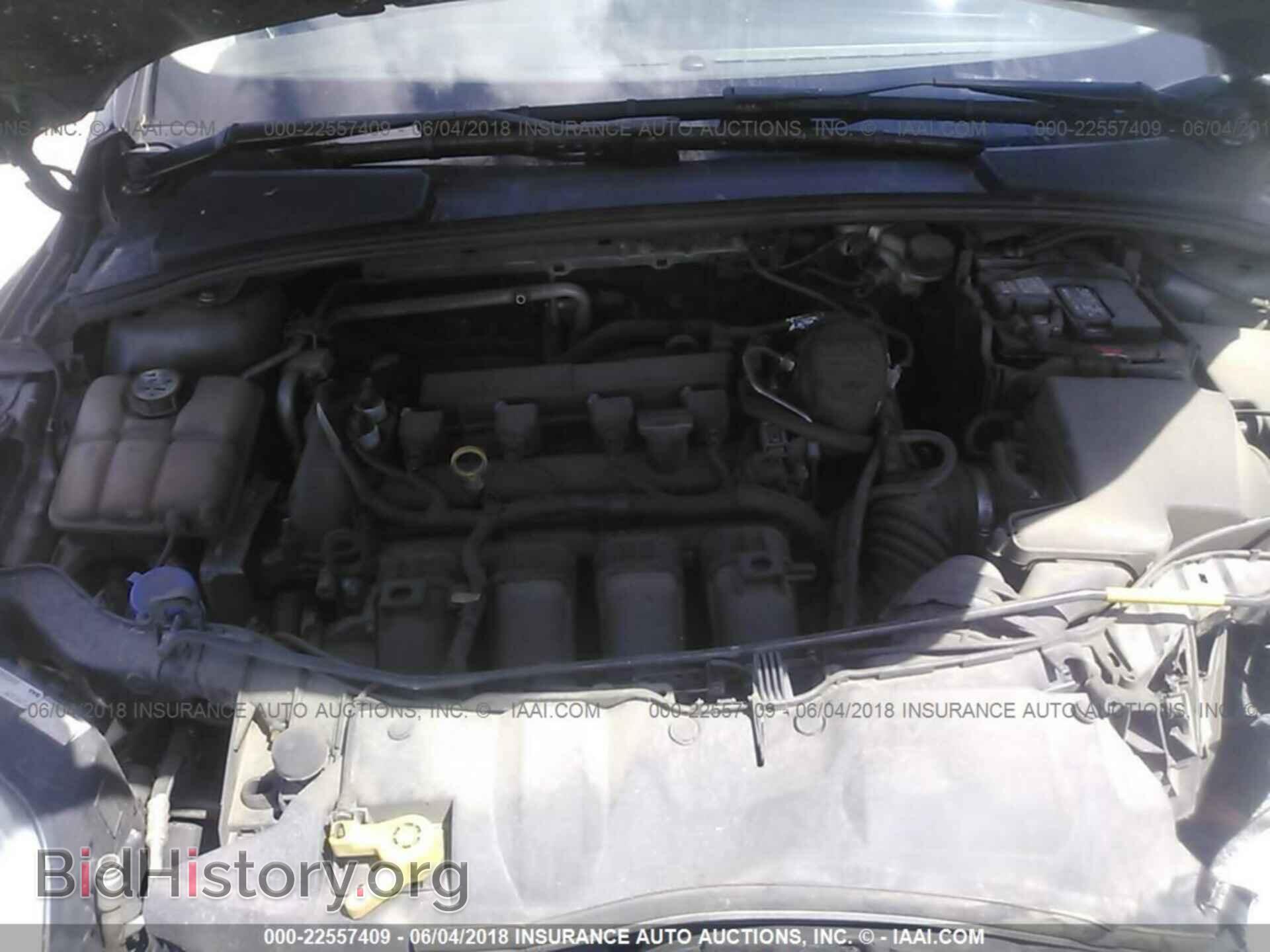 2013 Ford Focus - VIN: 1FADP3F24DL344903 - Photo 10