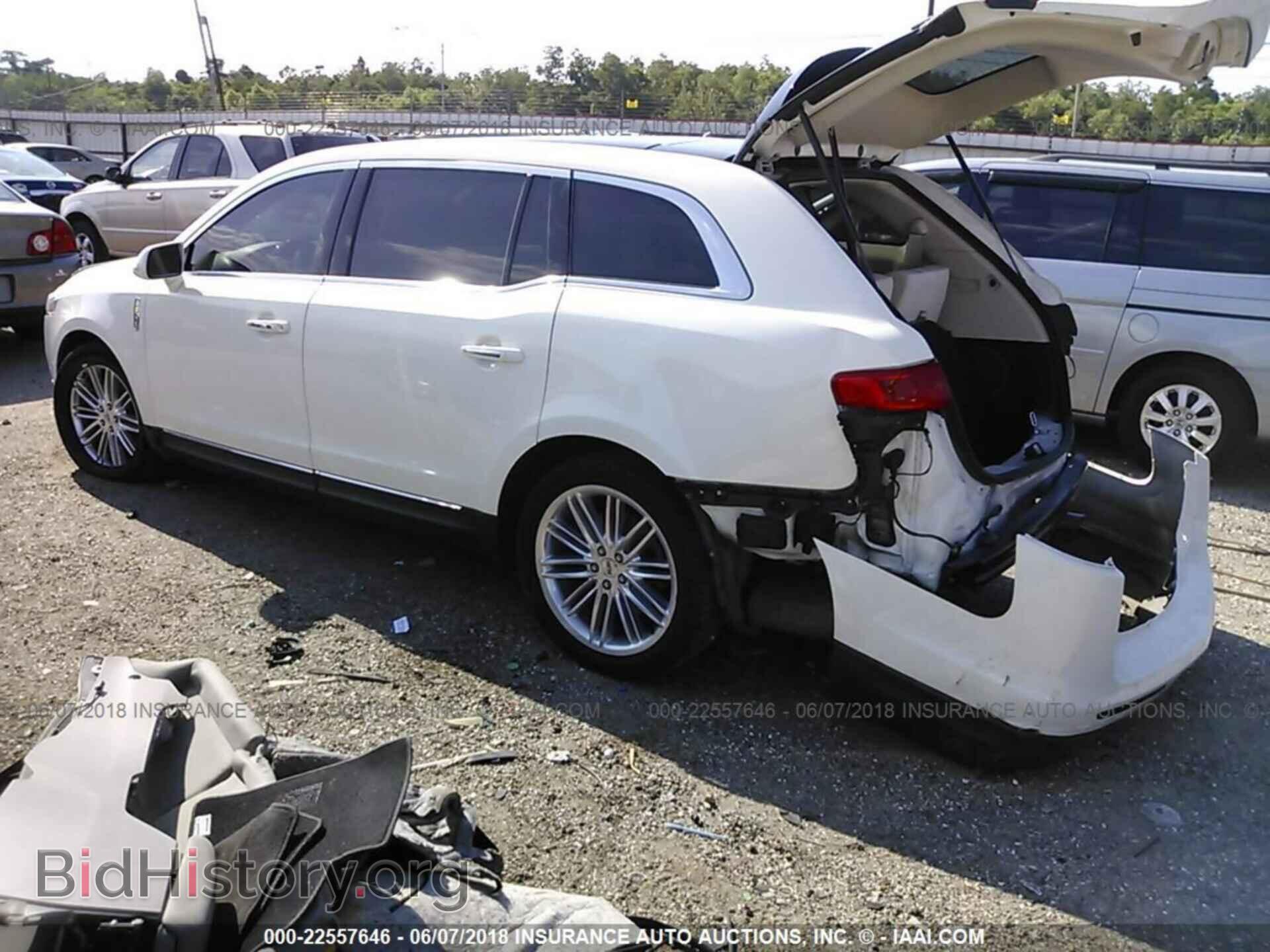 2013 Lincoln Mkt - VIN: 2LMHJ5AT2DBL54144 - Фото 3