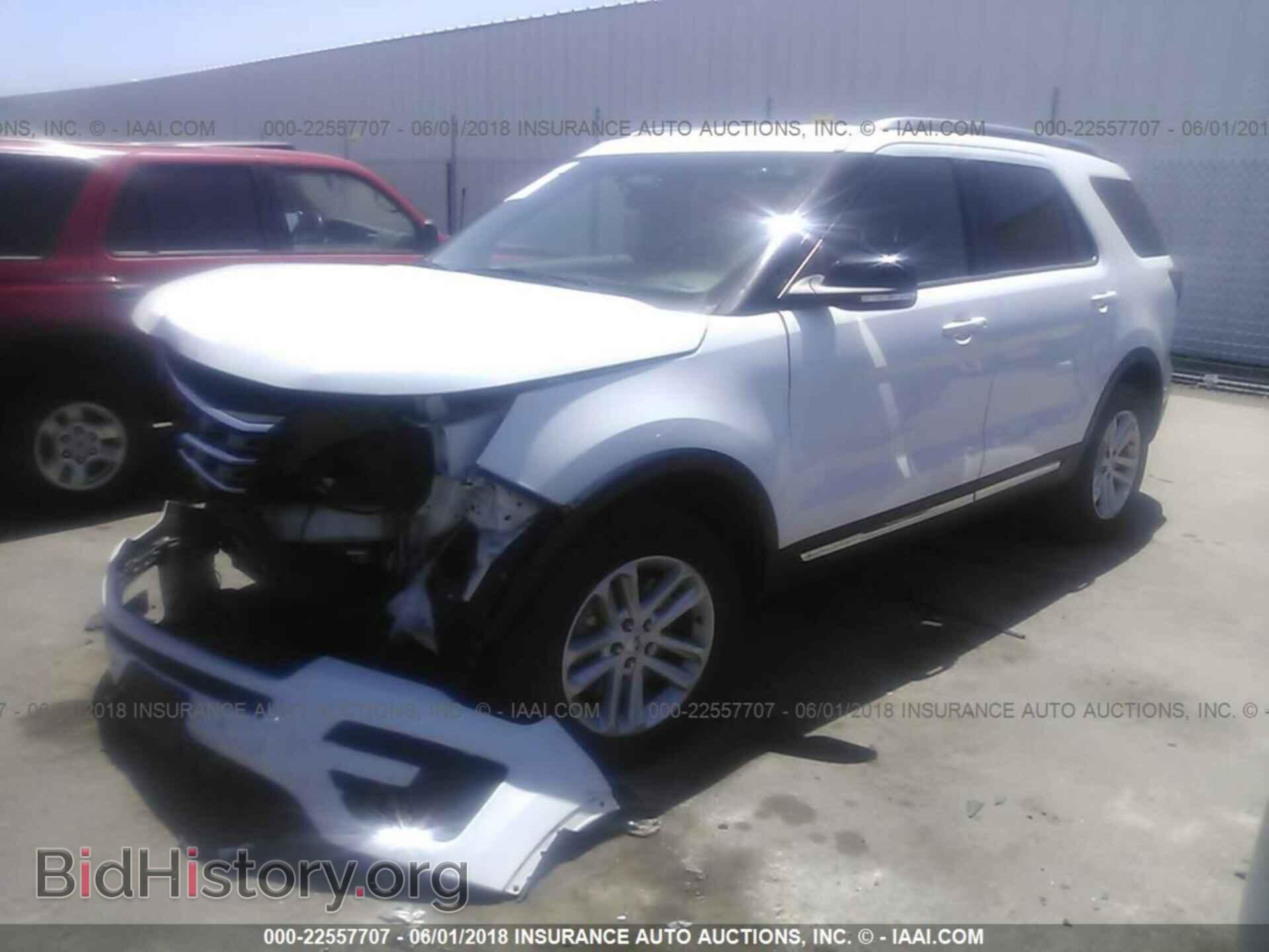 2016 Ford Explorer - VIN: 1FM5K7DH1GGA99501 - Photo 2