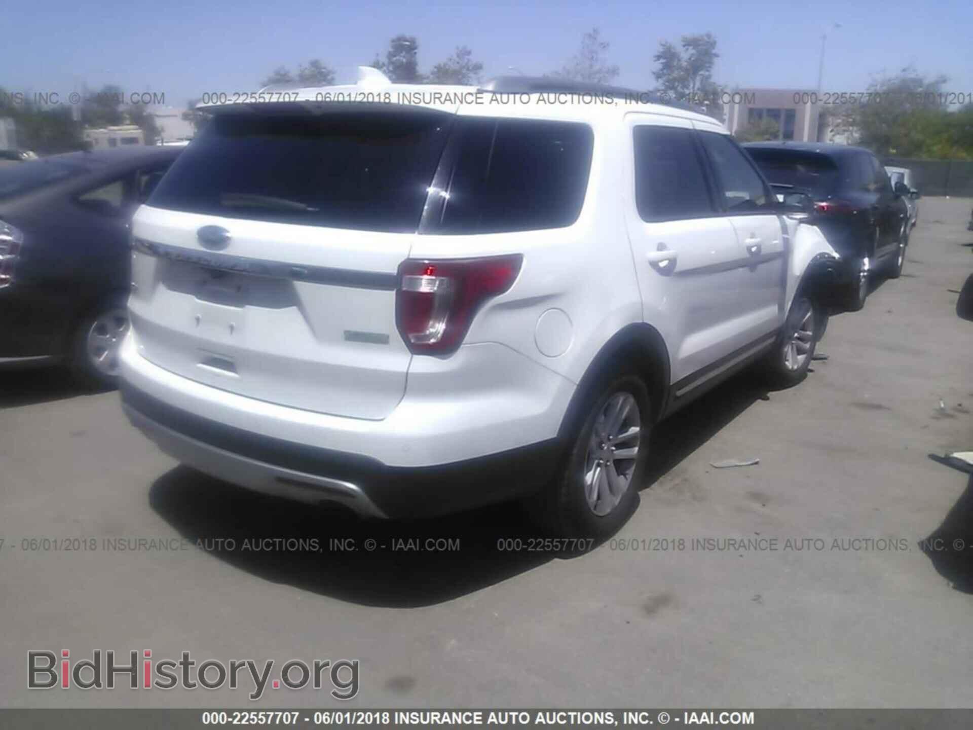 2016 Ford Explorer - VIN: 1FM5K7DH1GGA99501 - Photo 4
