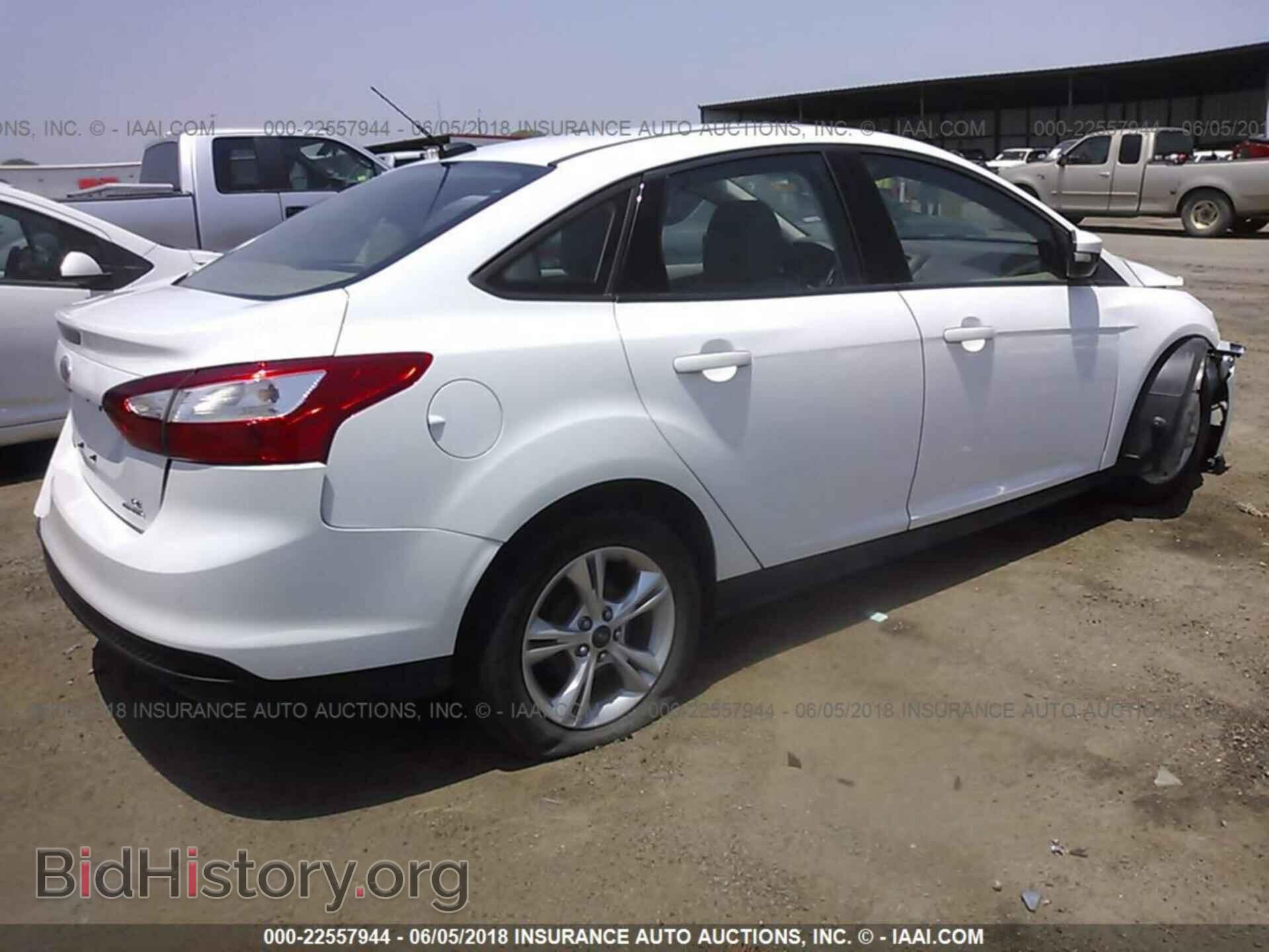 2014 Ford Focus - VIN: 1FADP3F25EL155310 - Фото 4