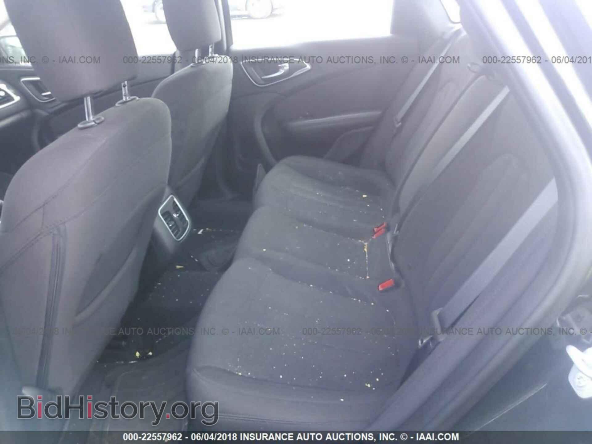 2015 Chrysler 200 - VIN: 1C3CCCAB2FN568336 - Photo 8