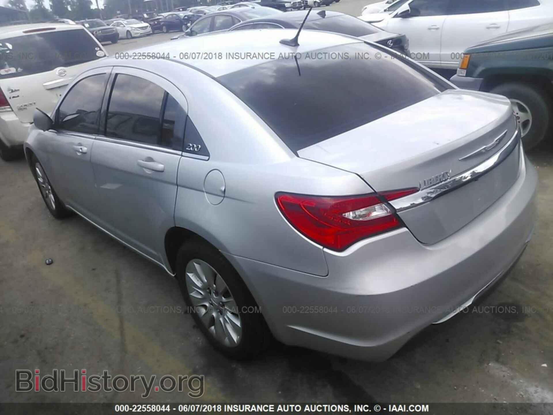 2012 Chrysler 200 - VIN: 1C3CCBAB5CN229155 - Фото 3