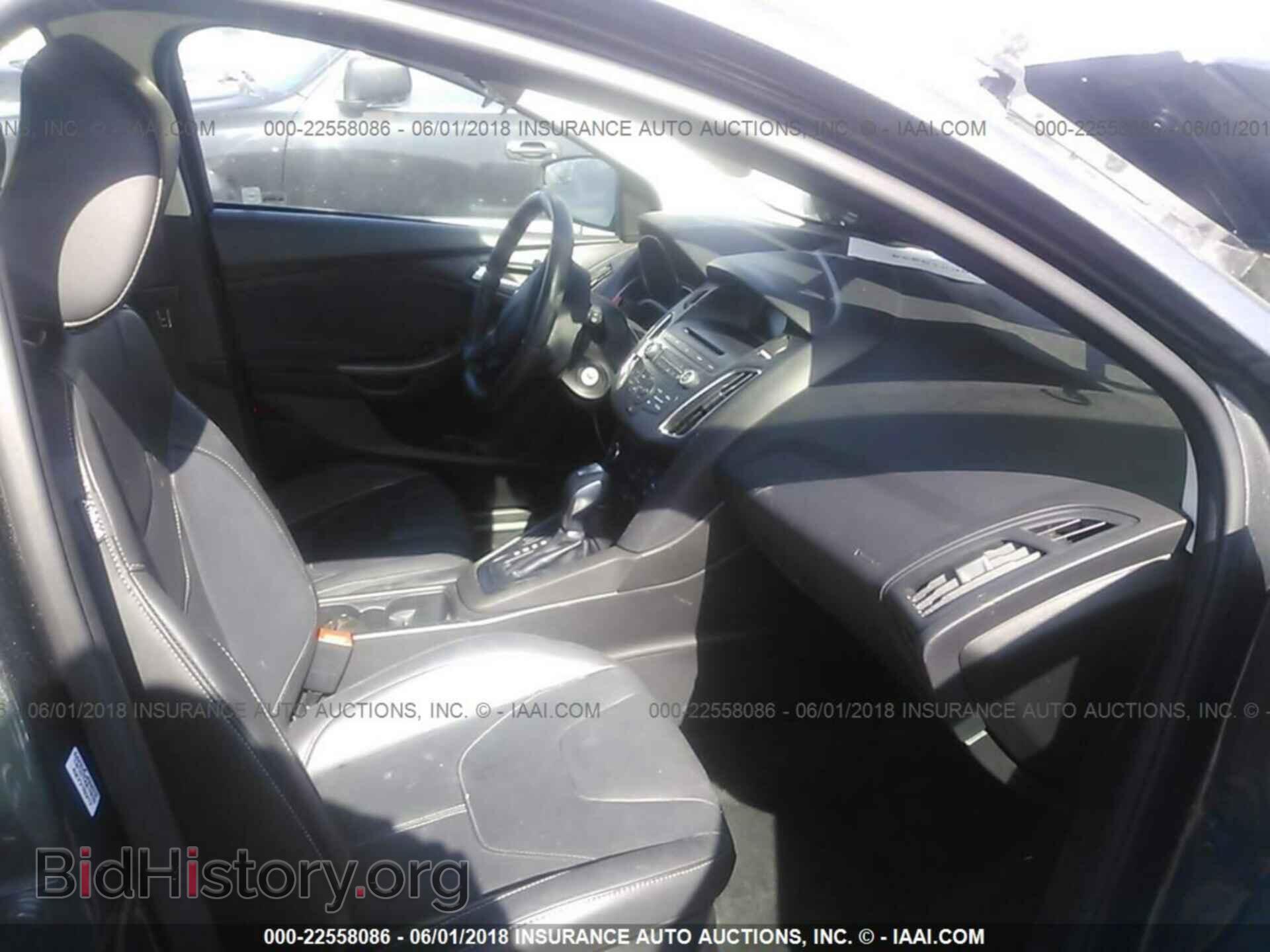 2015 Ford Focus - VIN: 1FADP3K21FL330210 - Photo 5
