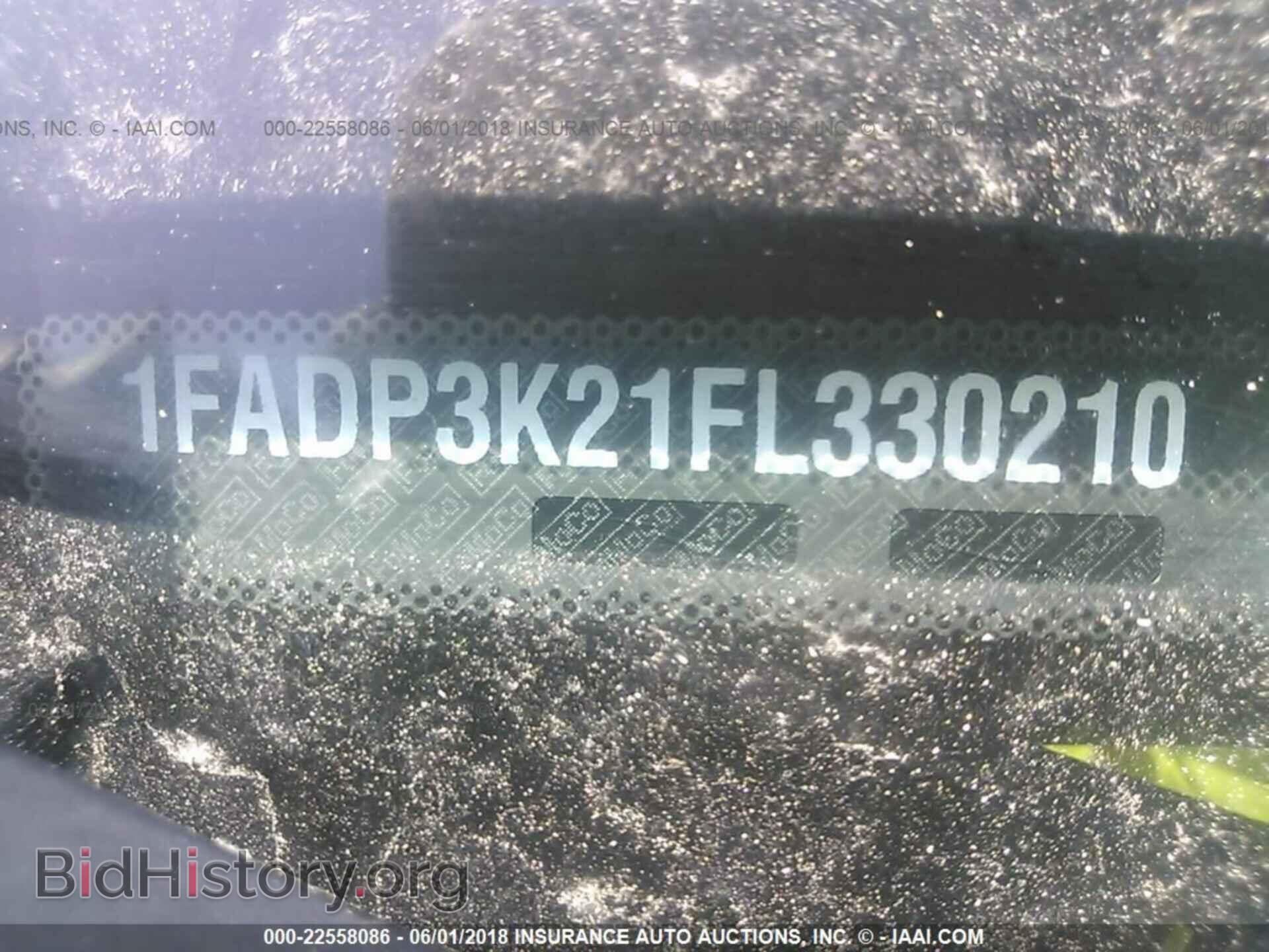 2015 Ford Focus - VIN: 1FADP3K21FL330210 - Photo 9