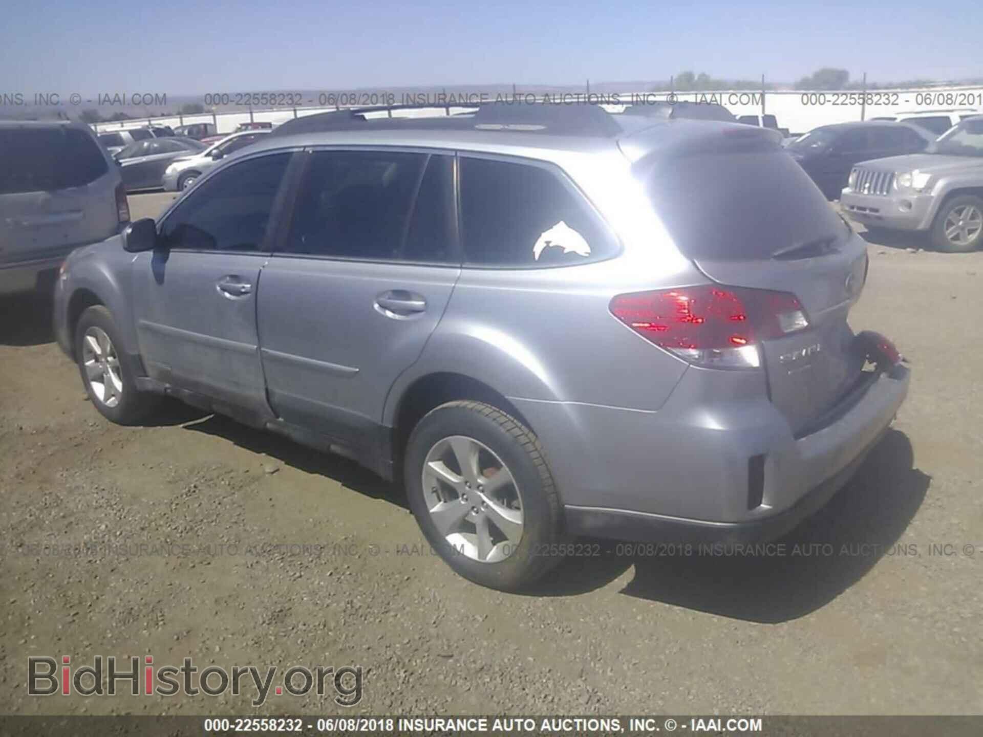 2013 Subaru Outback - VIN: 4S4BRCKC3D3235581 - Photo 3