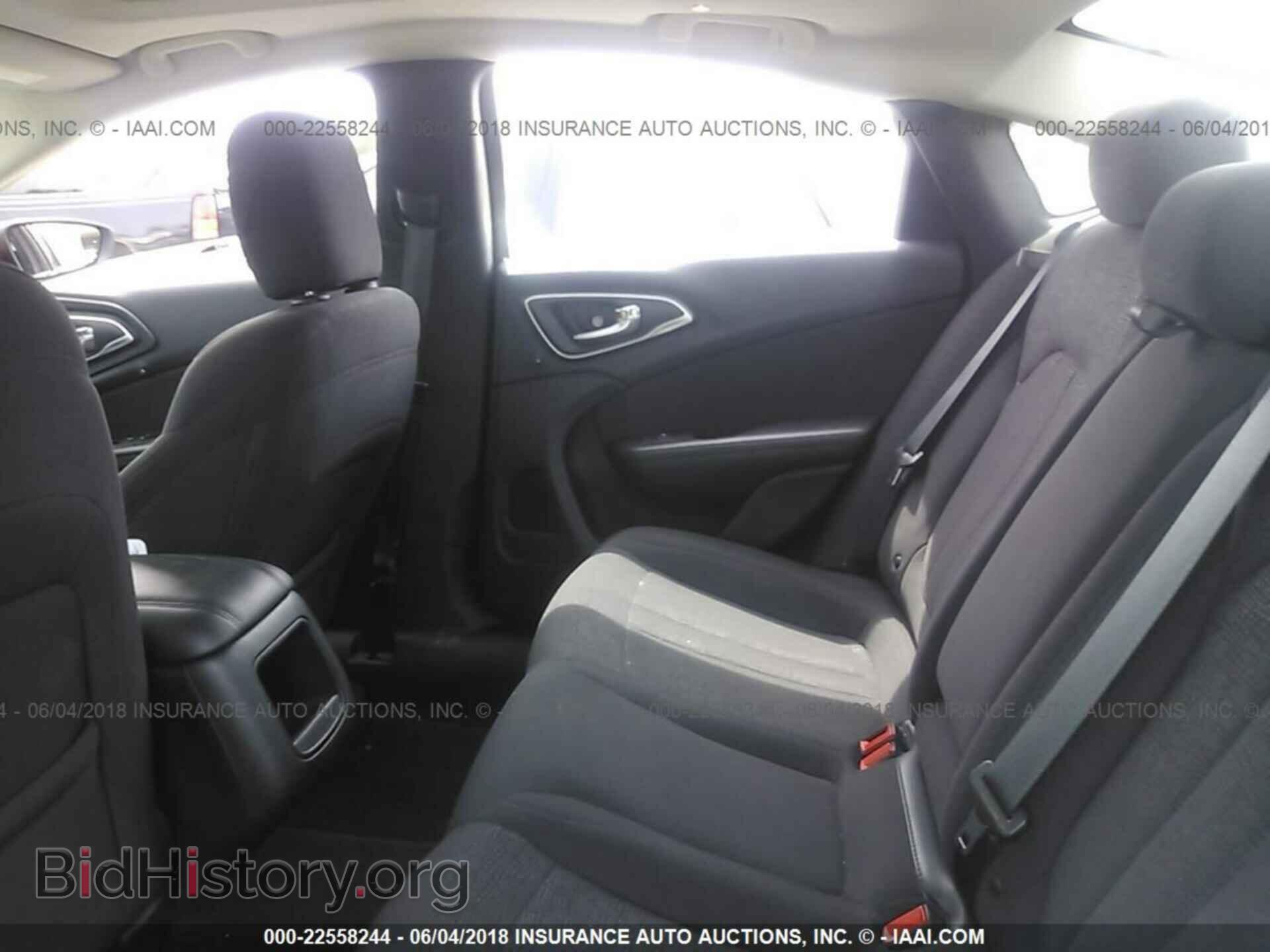 2015 Chrysler 200 - VIN: 1C3CCCAB9FN556247 - Photo 8