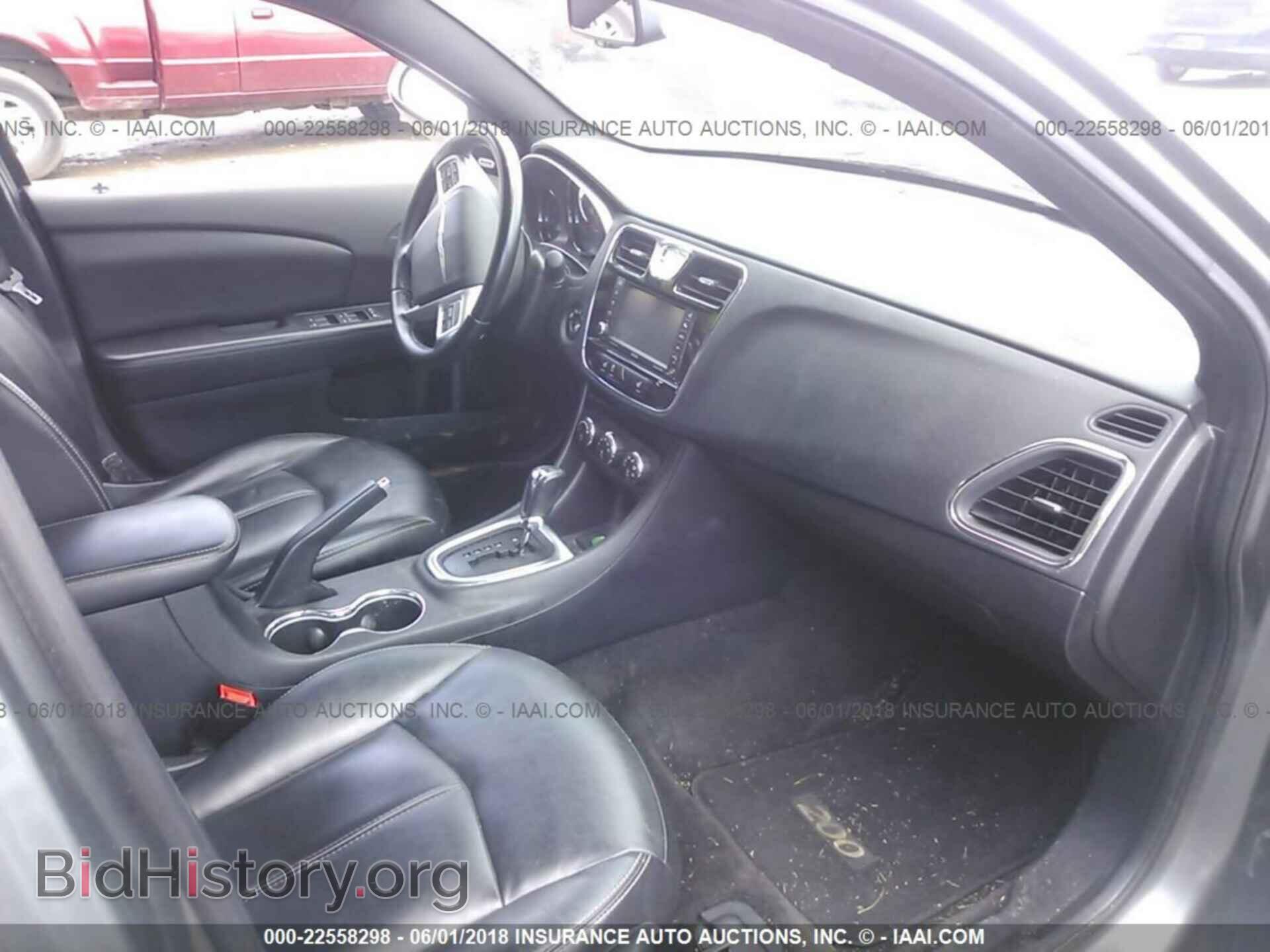 2011 Chrysler 200 - VIN: 1C3BC2FG5BN582008 - Фото 5