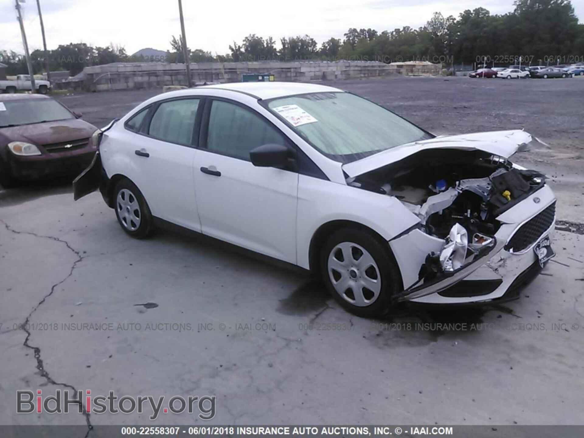 Photo 1FADP3E28FL321712 - Ford Focus 2015