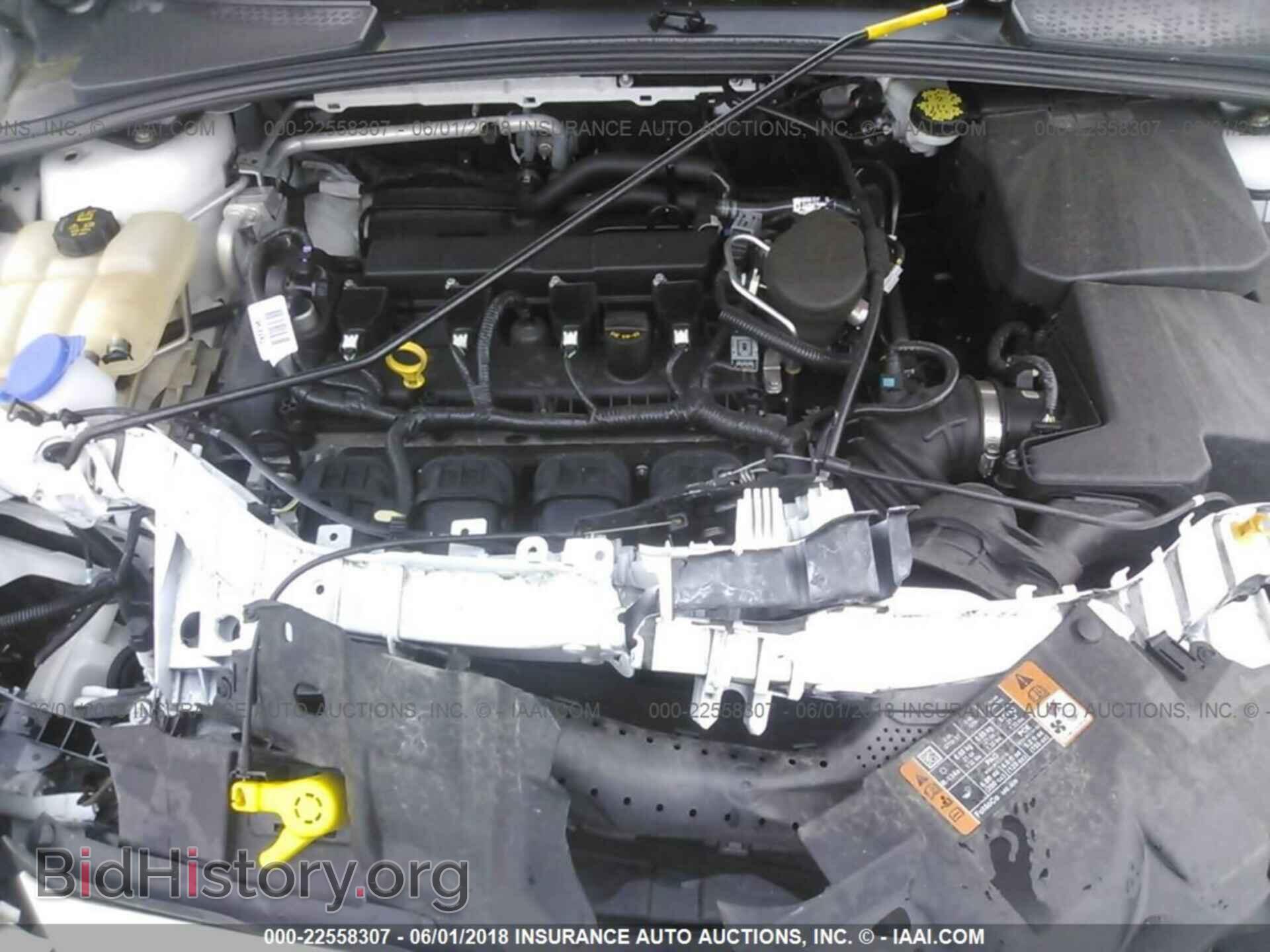 2015 Ford Focus - VIN: 1FADP3E28FL321712 - Photo 10