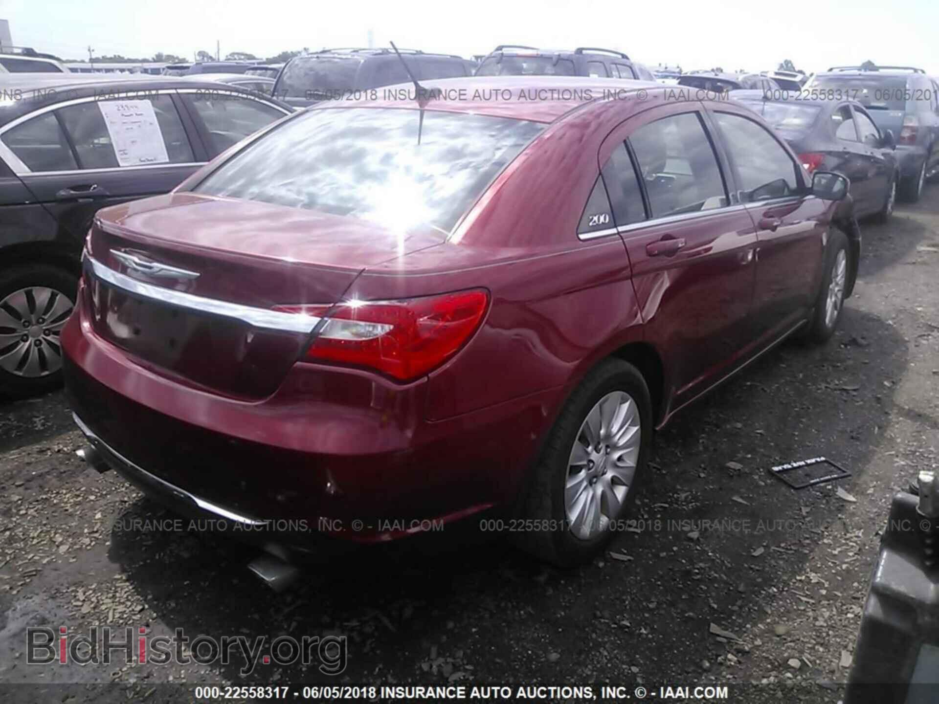 2013 Chrysler 200 - VIN: 1C3CCBAG9DN722172 - Фото 4