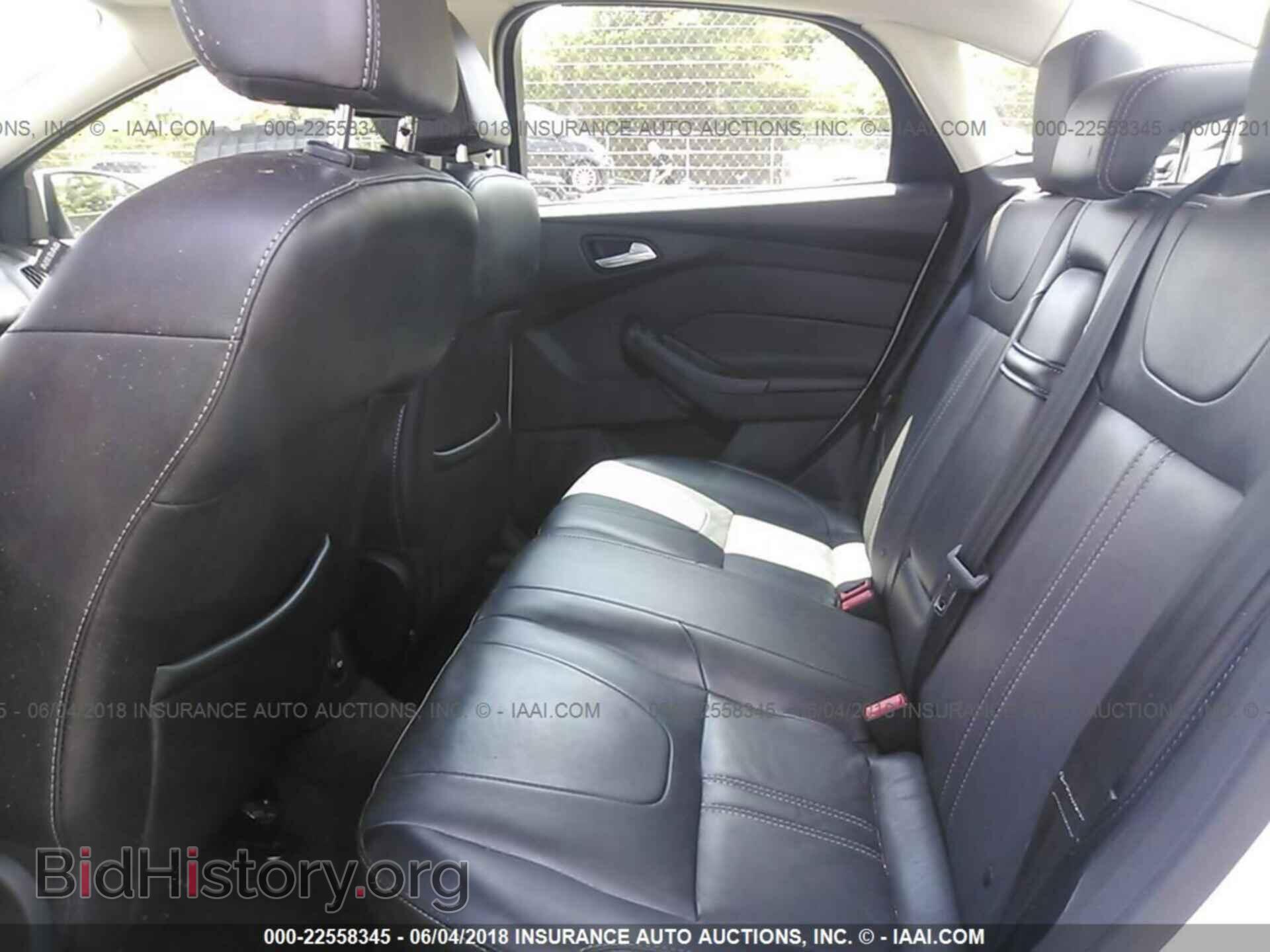 2013 Ford Focus - VIN: 1FADP3F23DL139136 - Photo 8