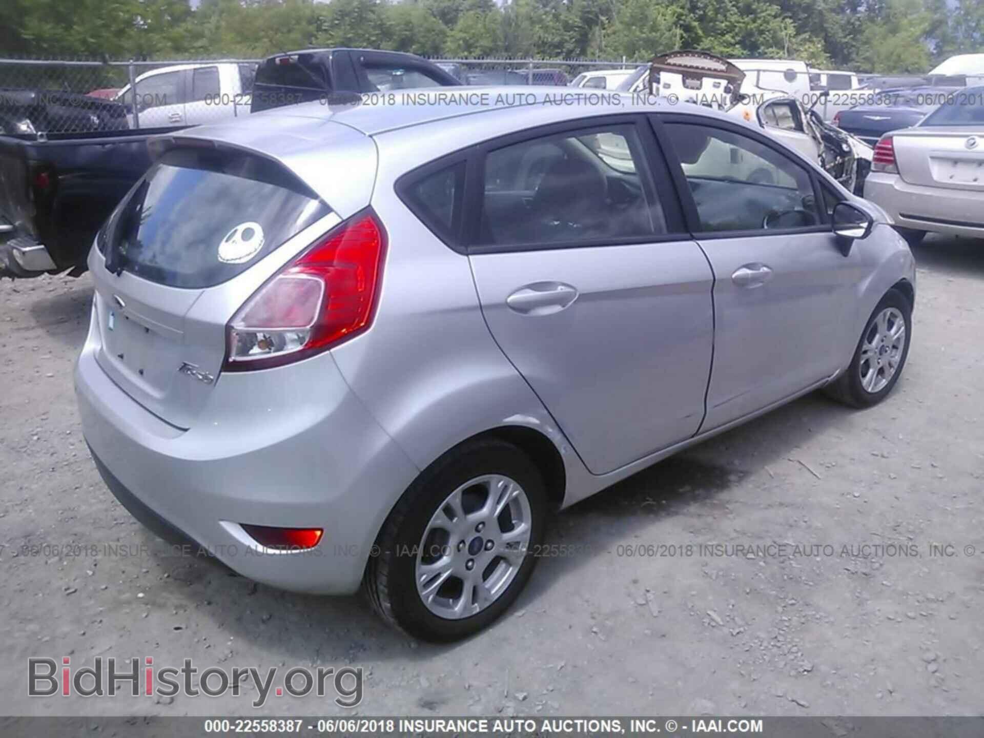 2014 Ford Fiesta - VIN: 3FADP4EJXEM121408 - Фото 4