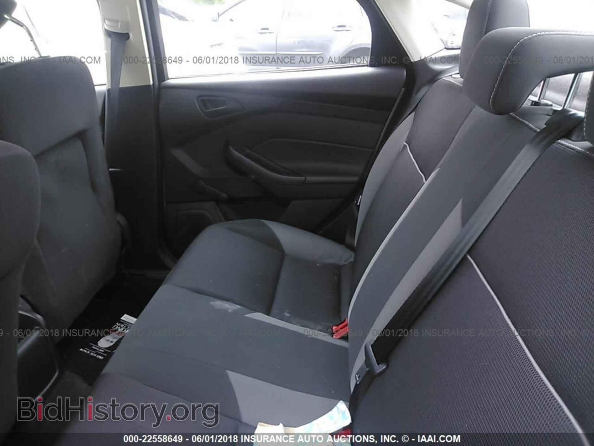 2014 Ford Focus - VIN: 1FADP3E28EL215145 - Фото 8