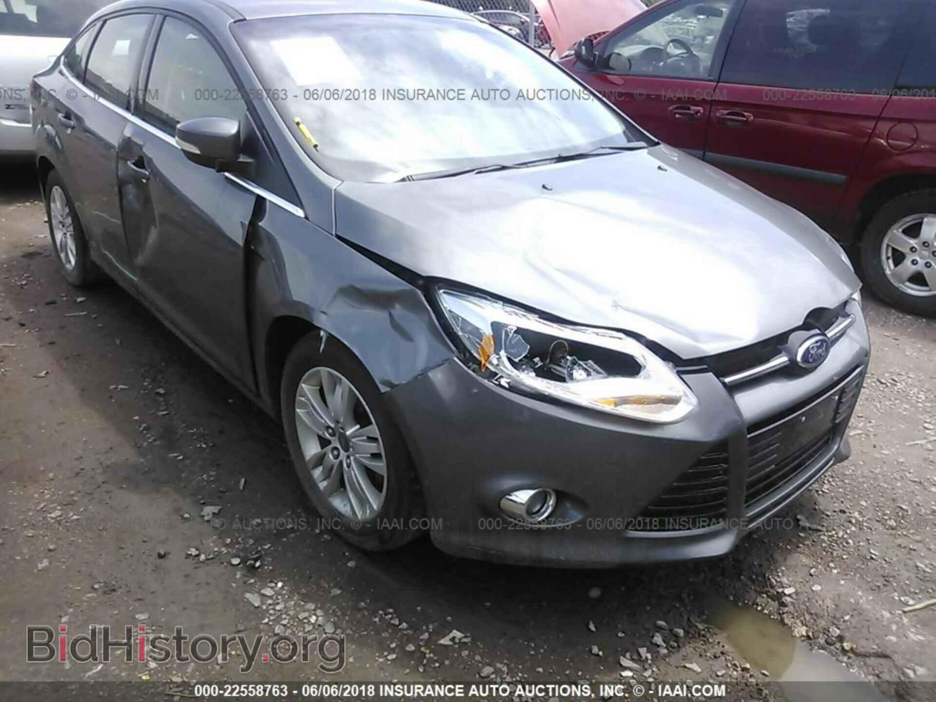 2012 Ford Focus - VIN: 1FAHP3H22CL405565 - Photo 6