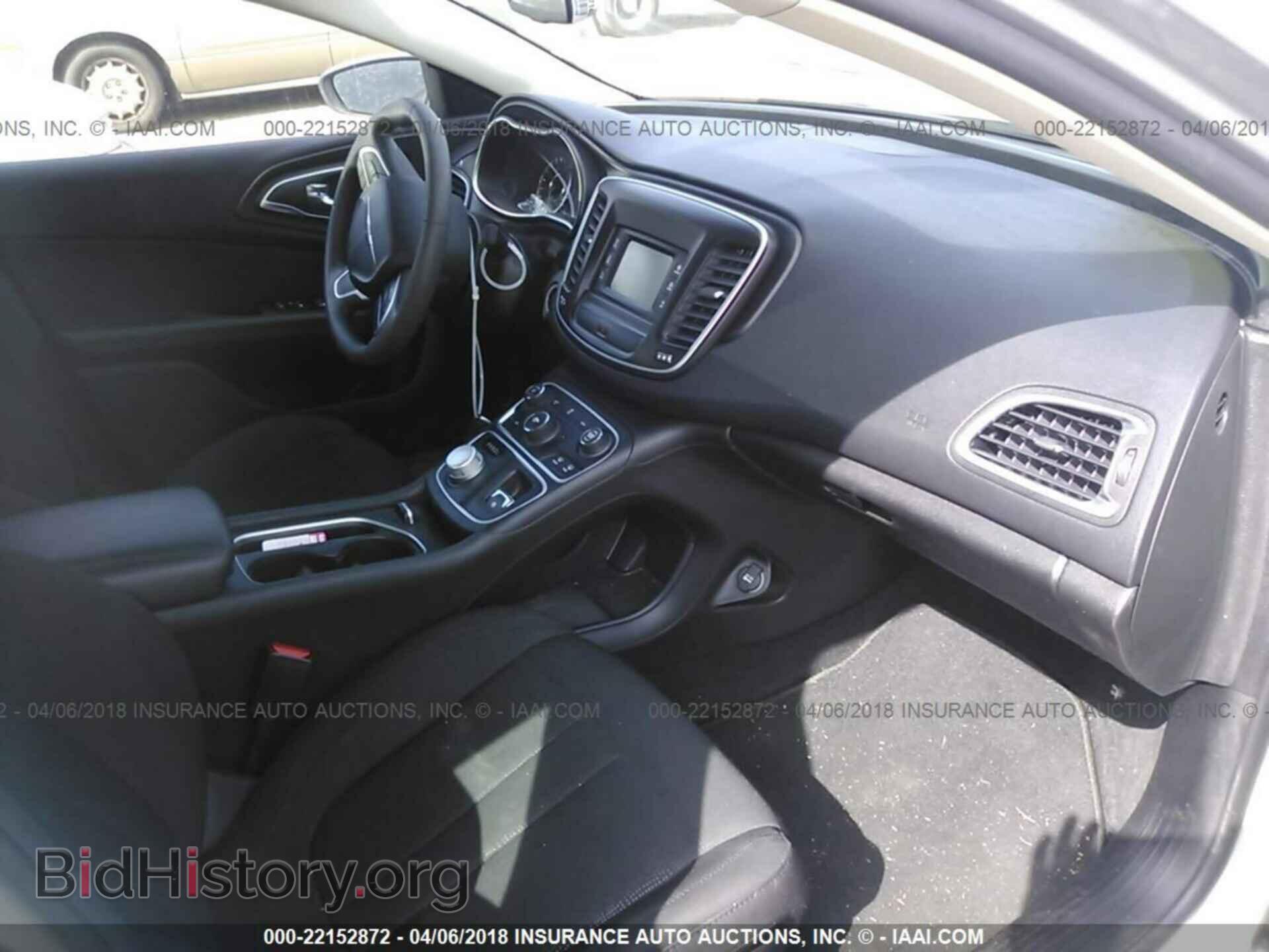 2015 CHRYSLER 200 - VIN: 1C3CCCAB2FN652723 - Photo 5
