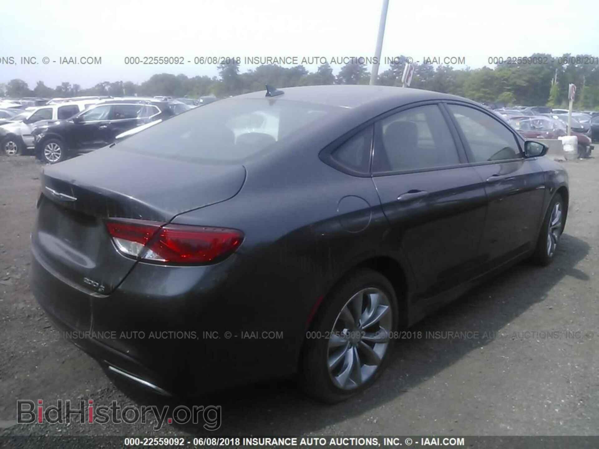 2015 Chrysler 200 - VIN: 1C3CCCBB3FN569798 - Фото 4