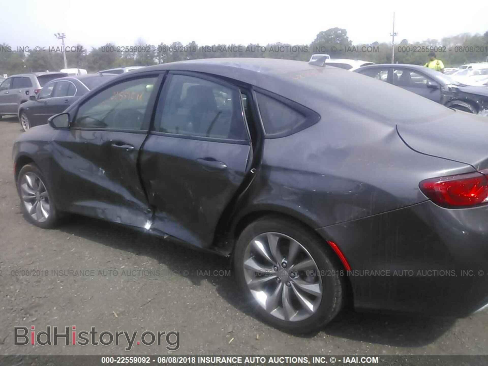 2015 Chrysler 200 - VIN: 1C3CCCBB3FN569798 - Фото 6