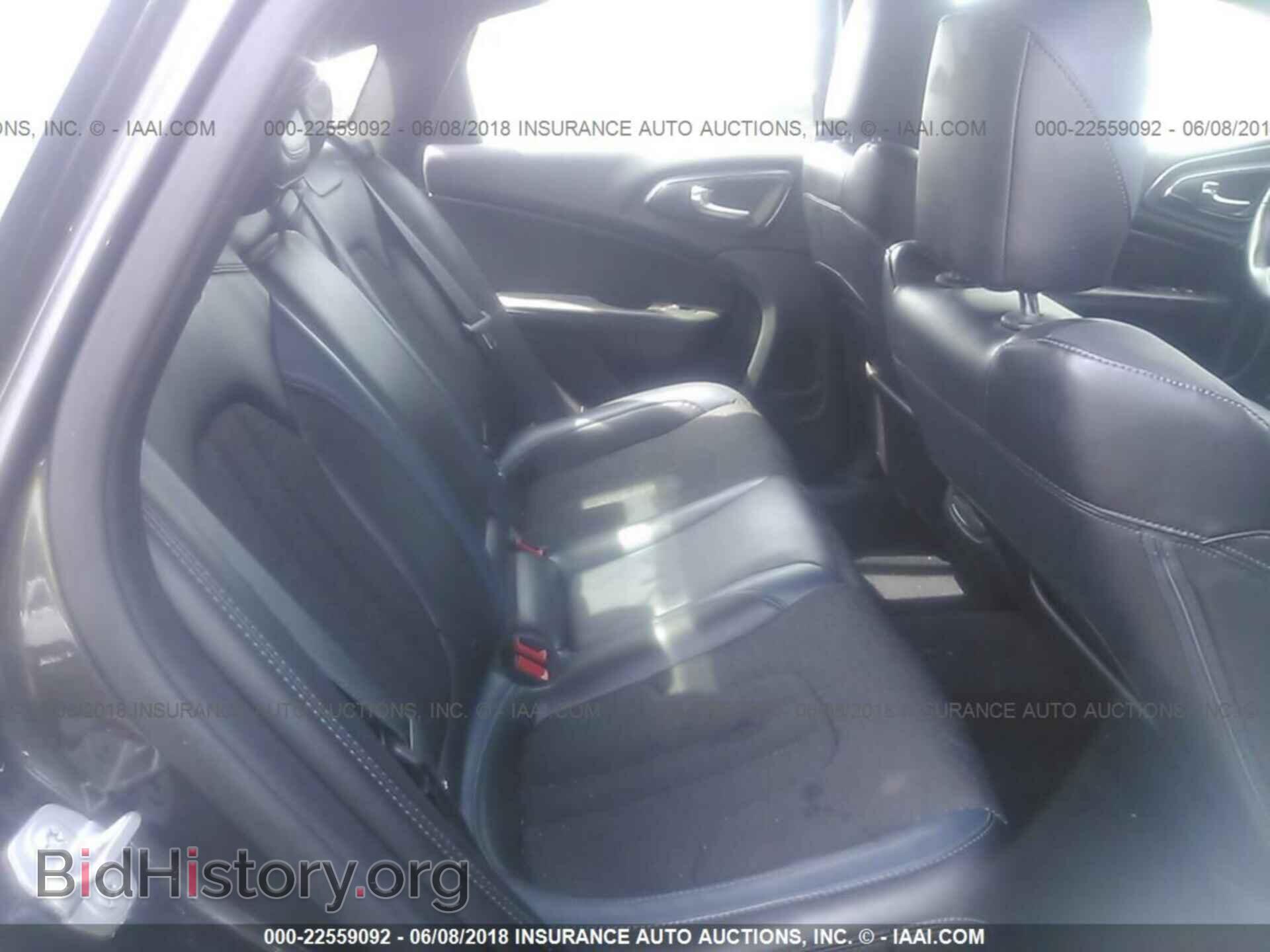 2015 Chrysler 200 - VIN: 1C3CCCBB3FN569798 - Фото 8