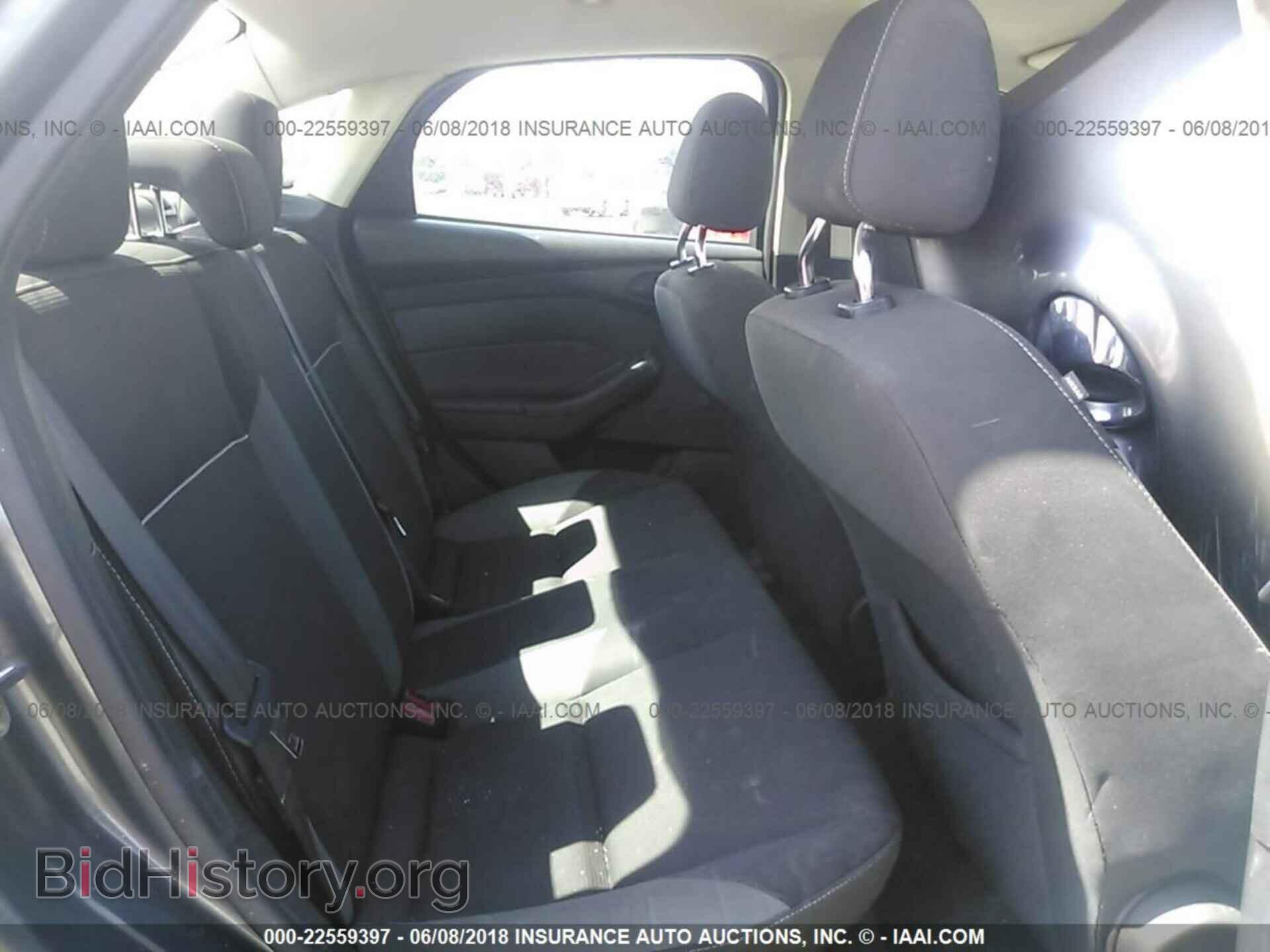 2012 Ford Focus - VIN: 1FAHP3F20CL179769 - Photo 8
