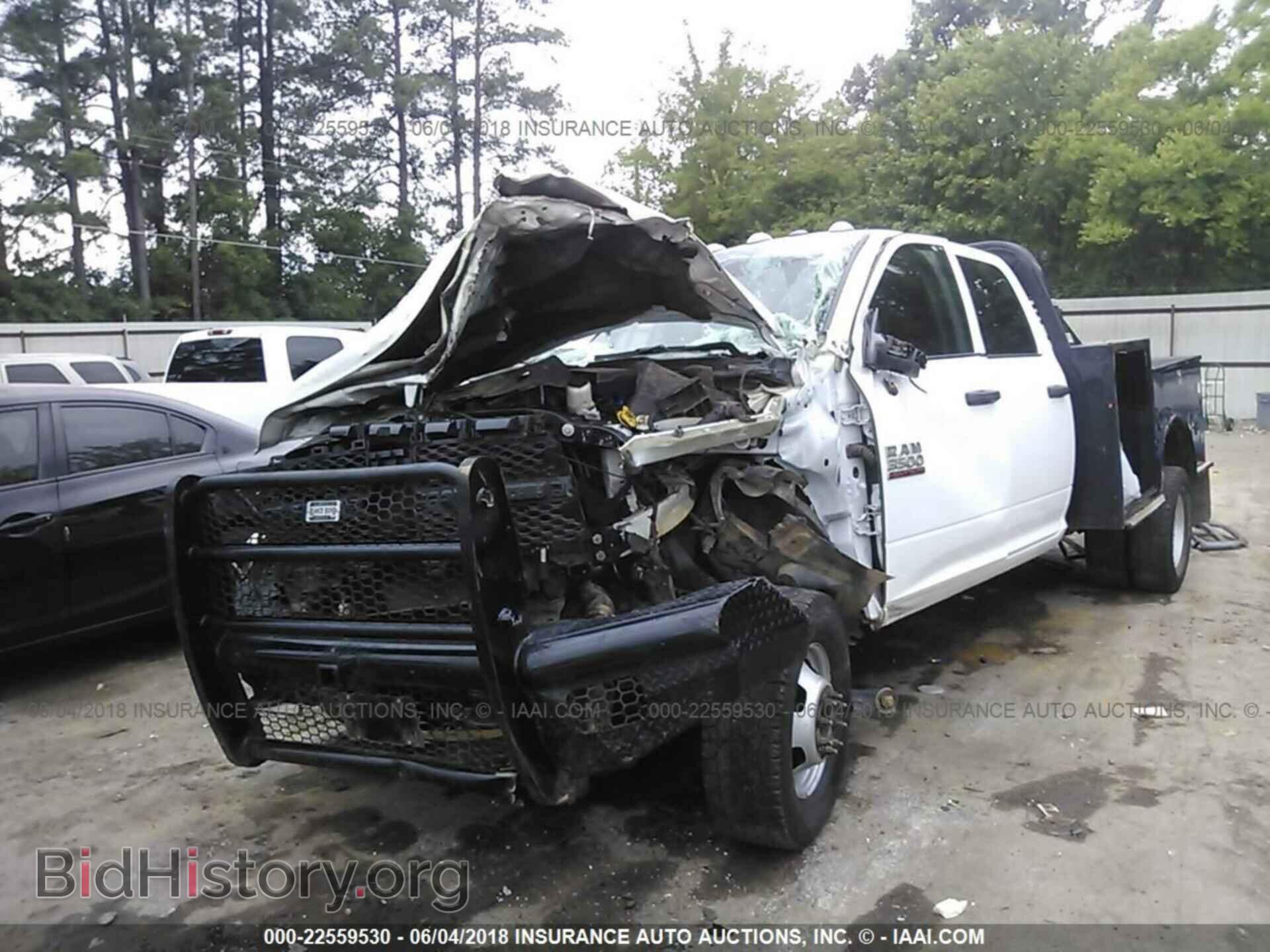 2016 Ram 3500 - VIN: 3C63RRGL4GG306574 - Photo 2