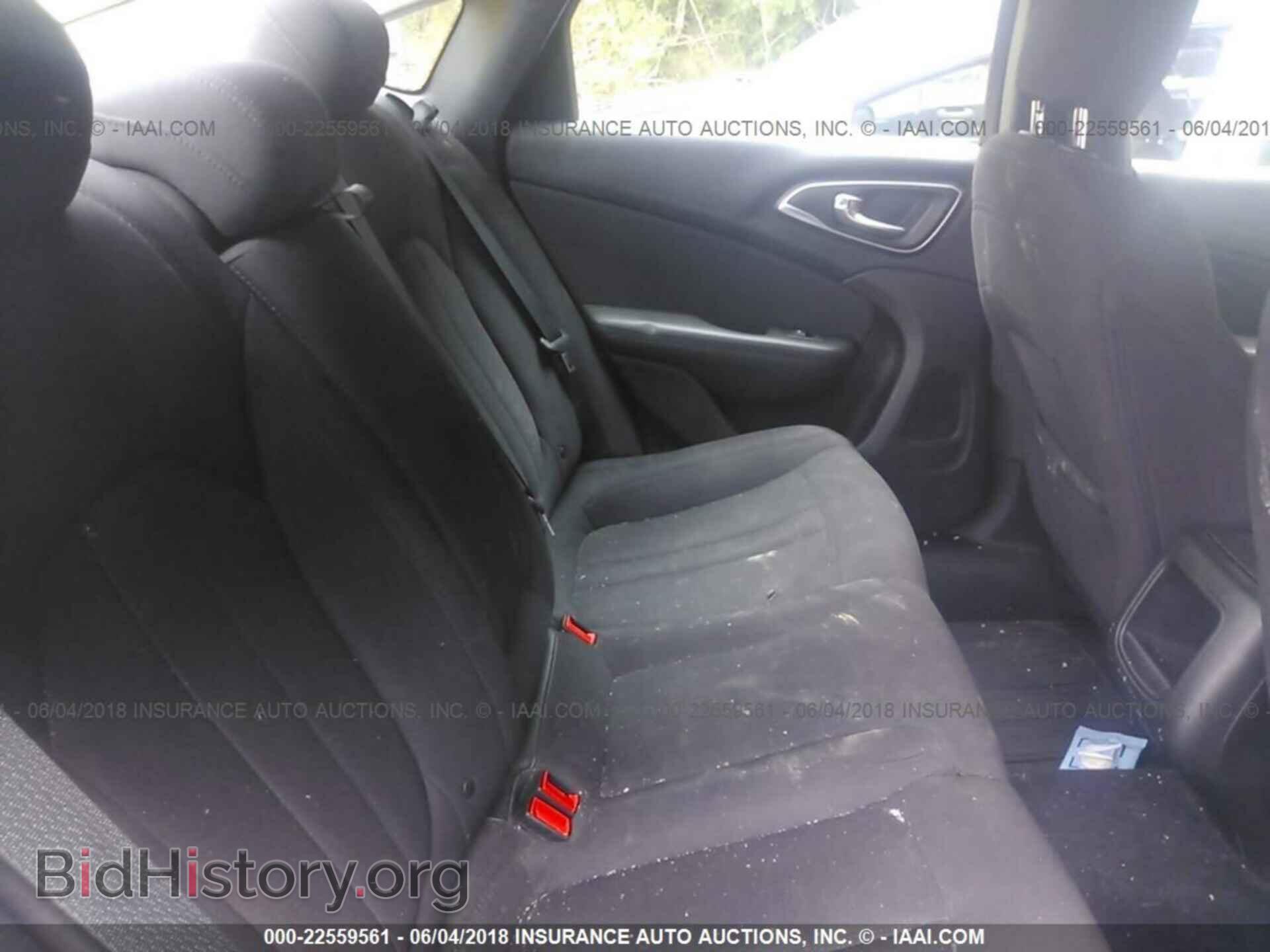 2015 Chrysler 200 - VIN: 1C3CCCAB2FN558714 - Фото 8