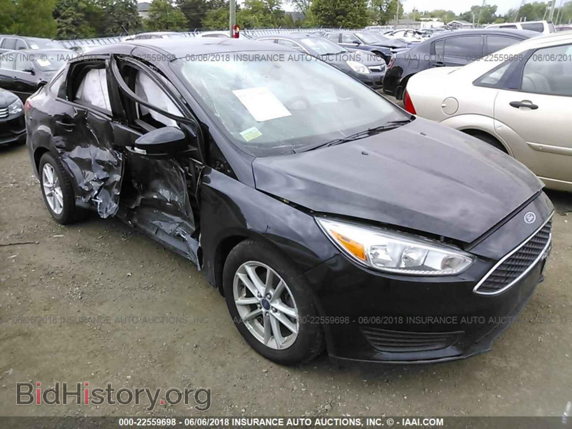 Photo 1FADP3F29GL250603 - Ford Focus 2016