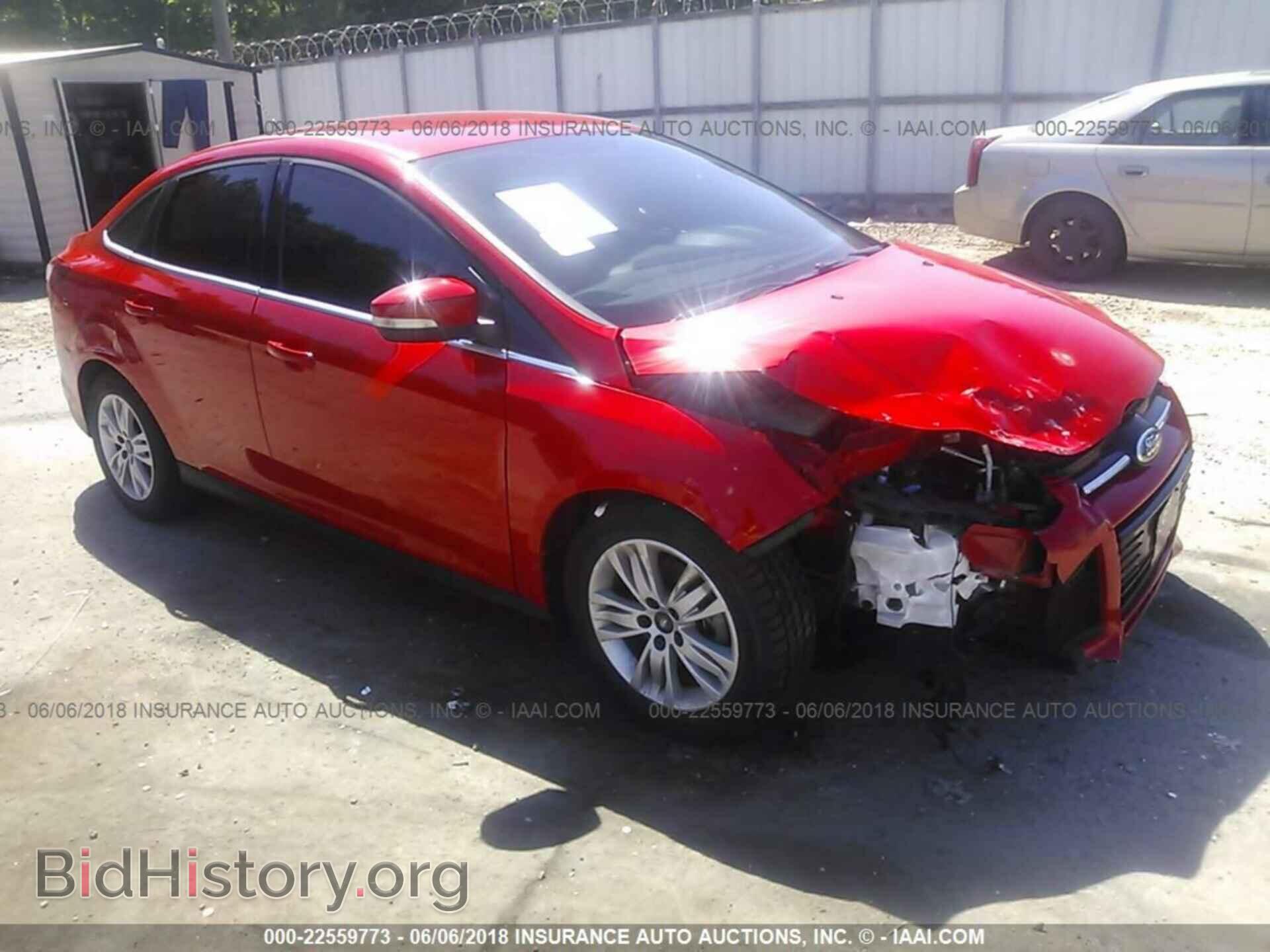 Photo 1FAHP3H26CL308112 - Ford Focus 2012